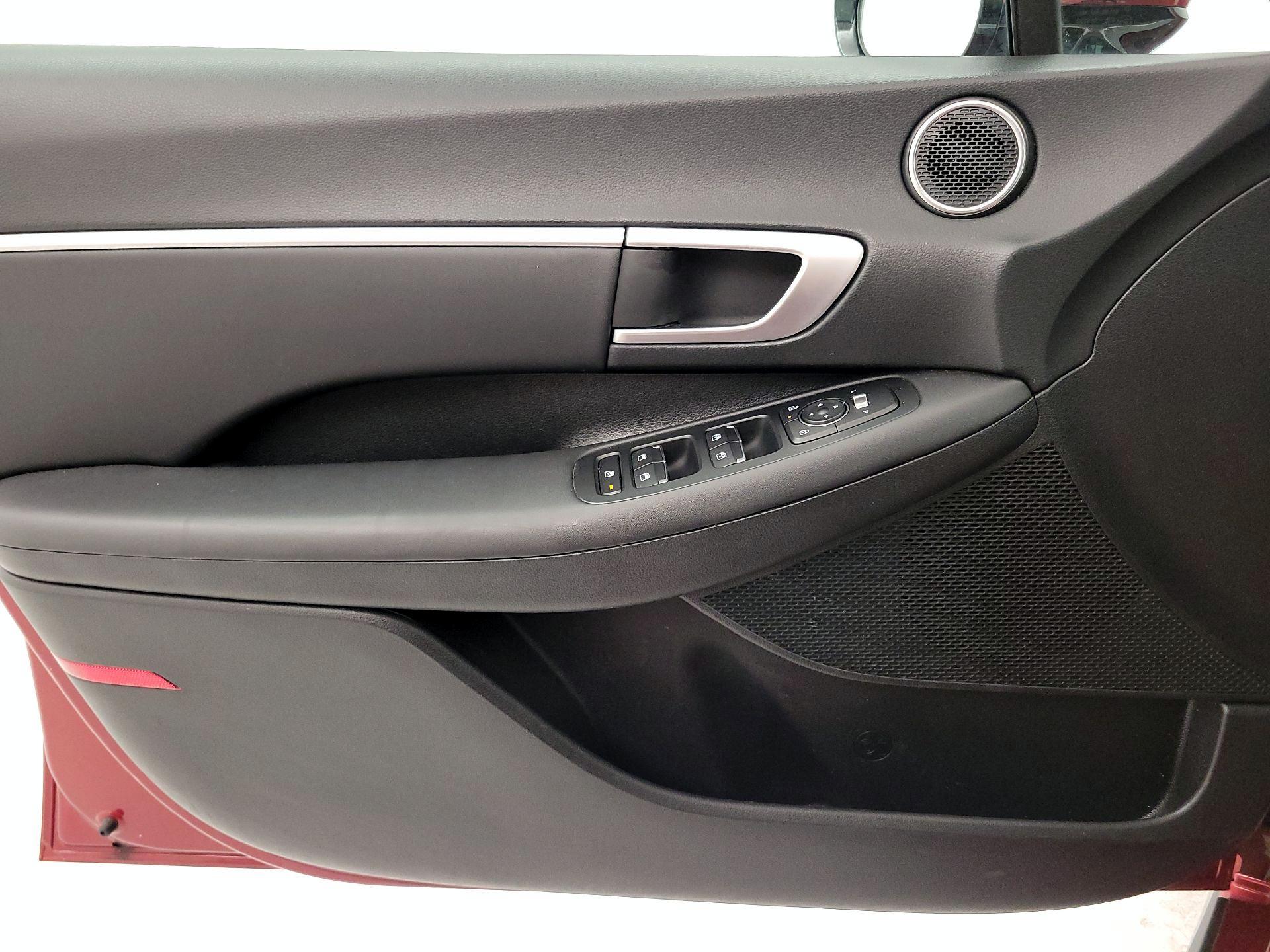 Thumbnail: 2025 Hyundai Sonata - 12