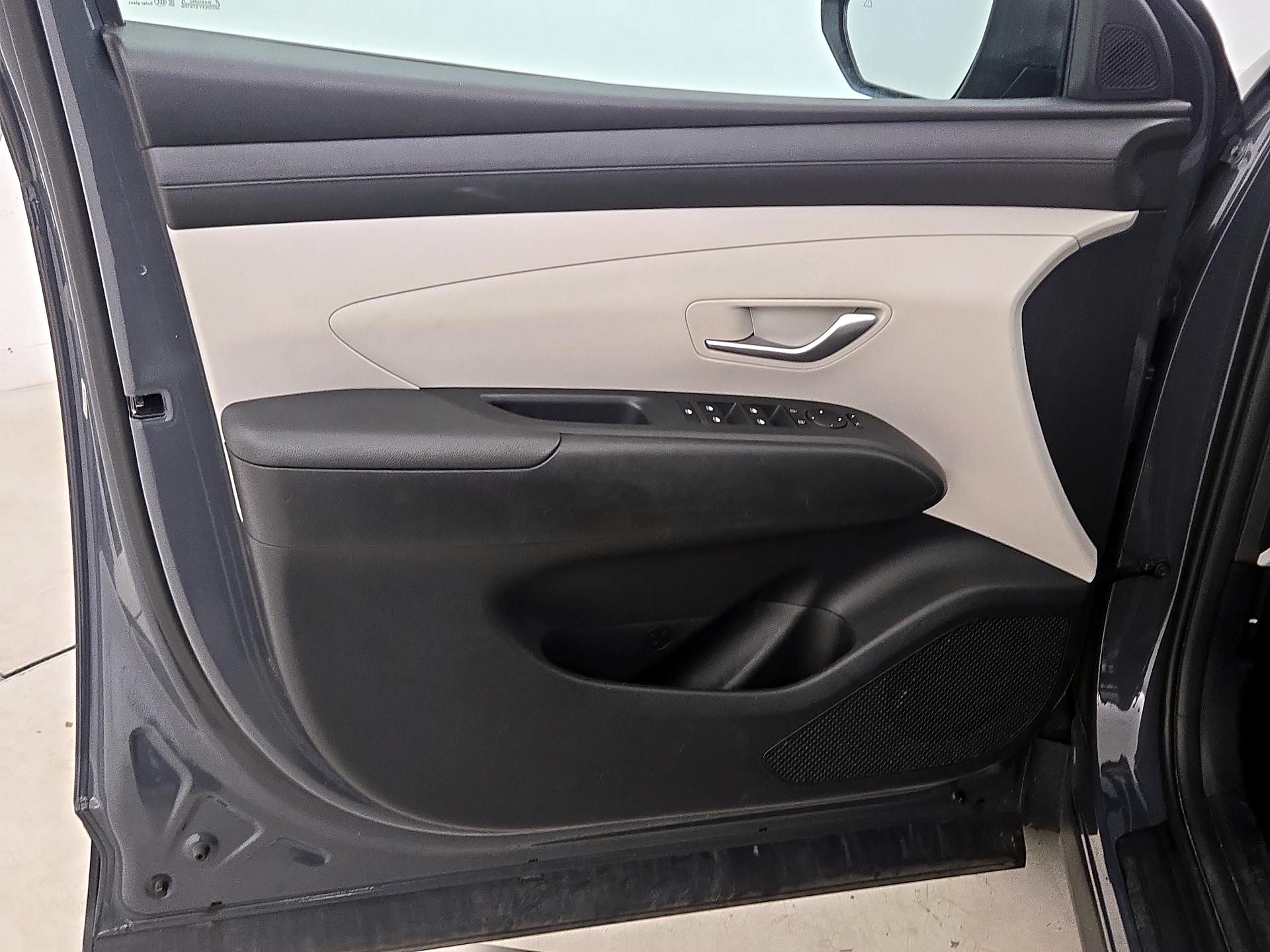 Thumbnail: 2025 Hyundai Tucson - 12