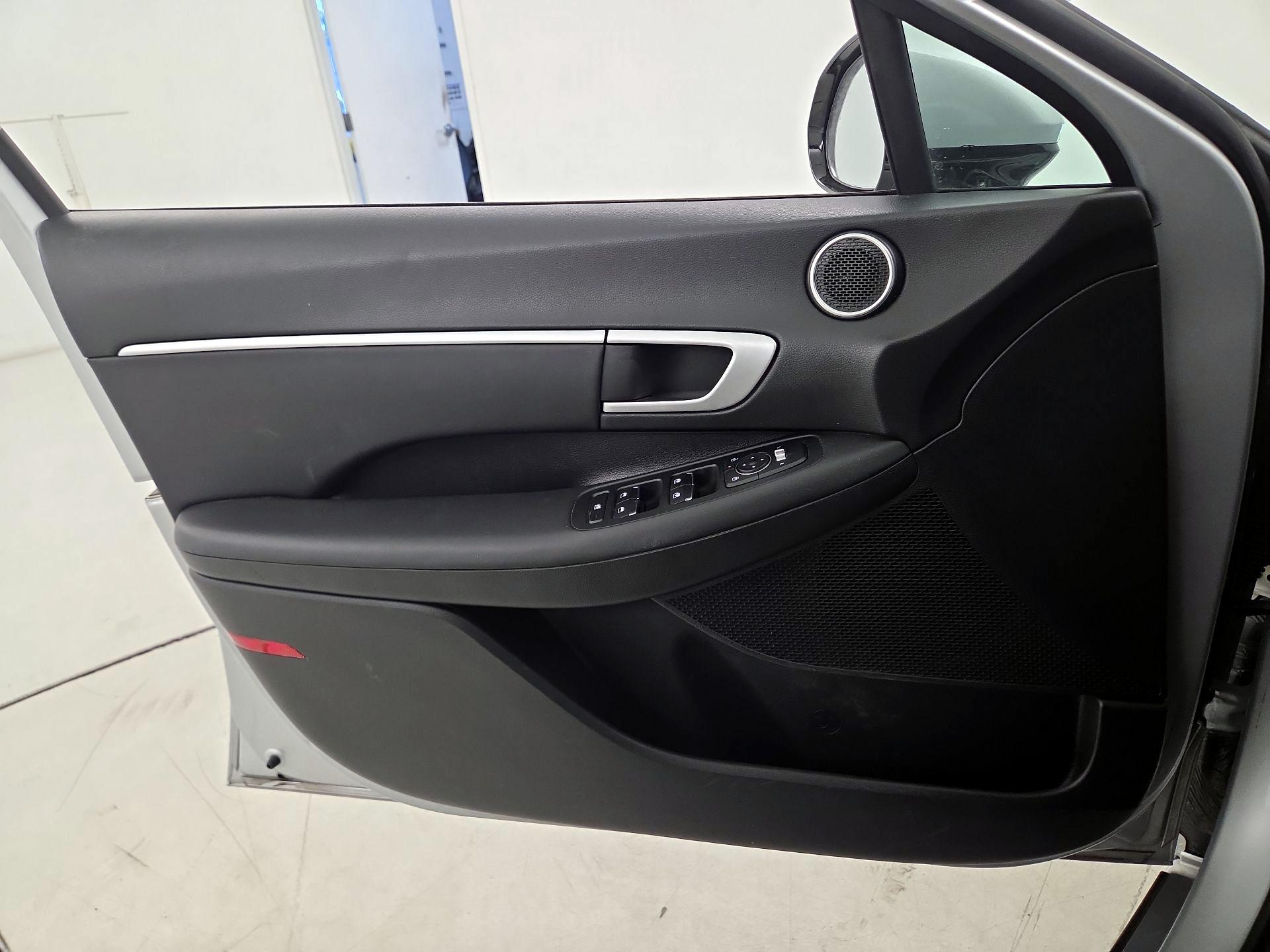 Thumbnail: 2025 Hyundai Sonata - 12