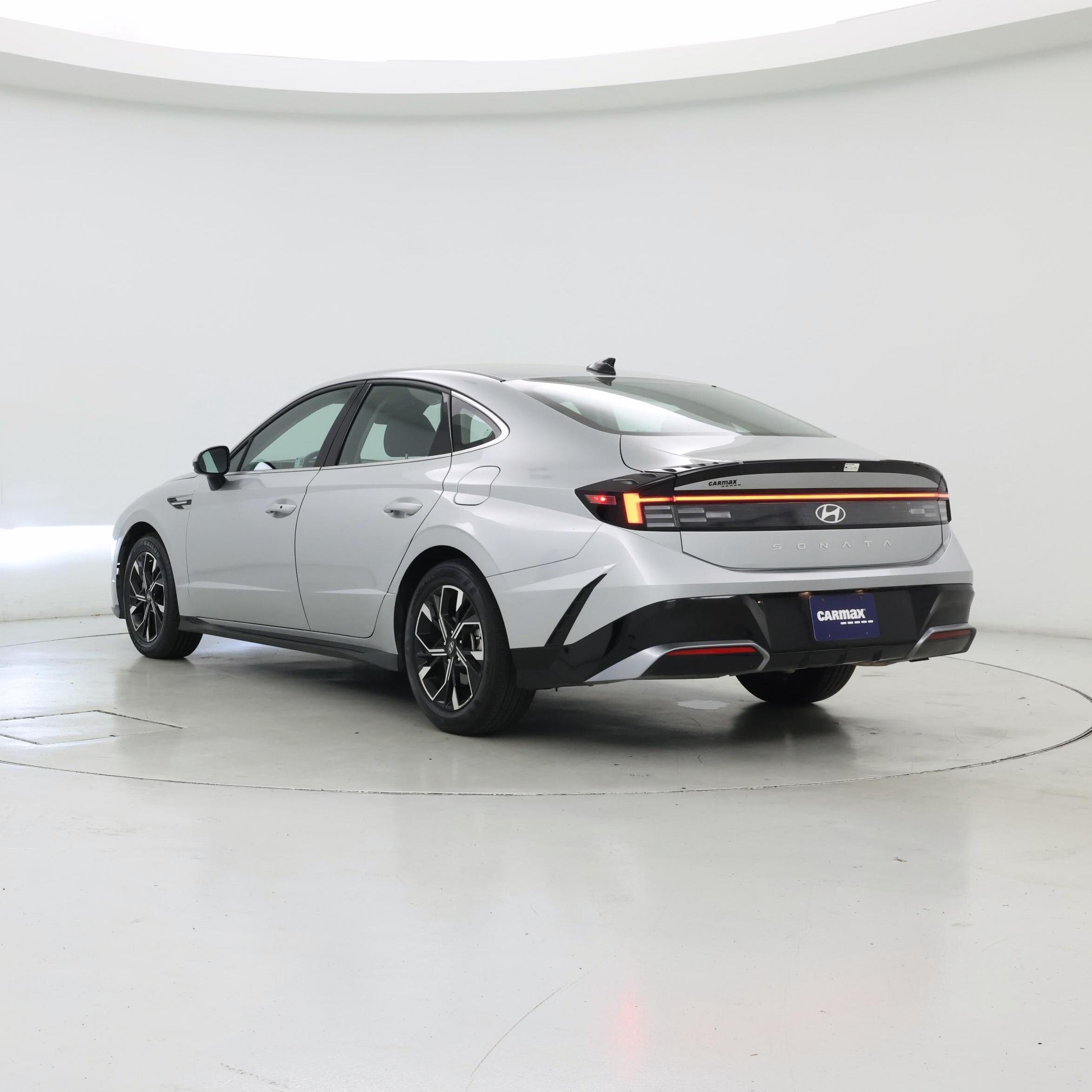 Thumbnail: 2025 Hyundai Sonata - 2