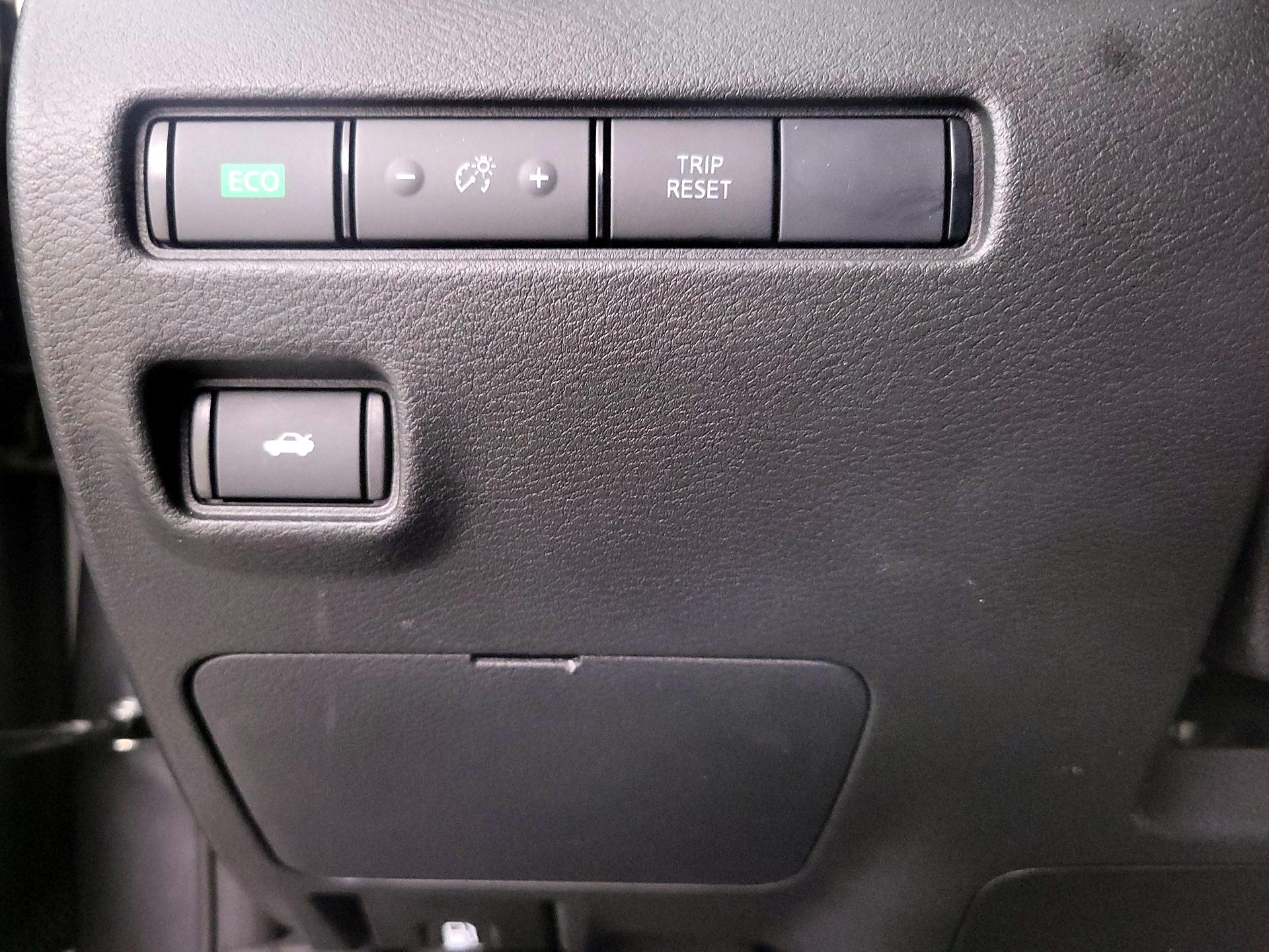 Thumbnail: 2025 Nissan Sentra - 13