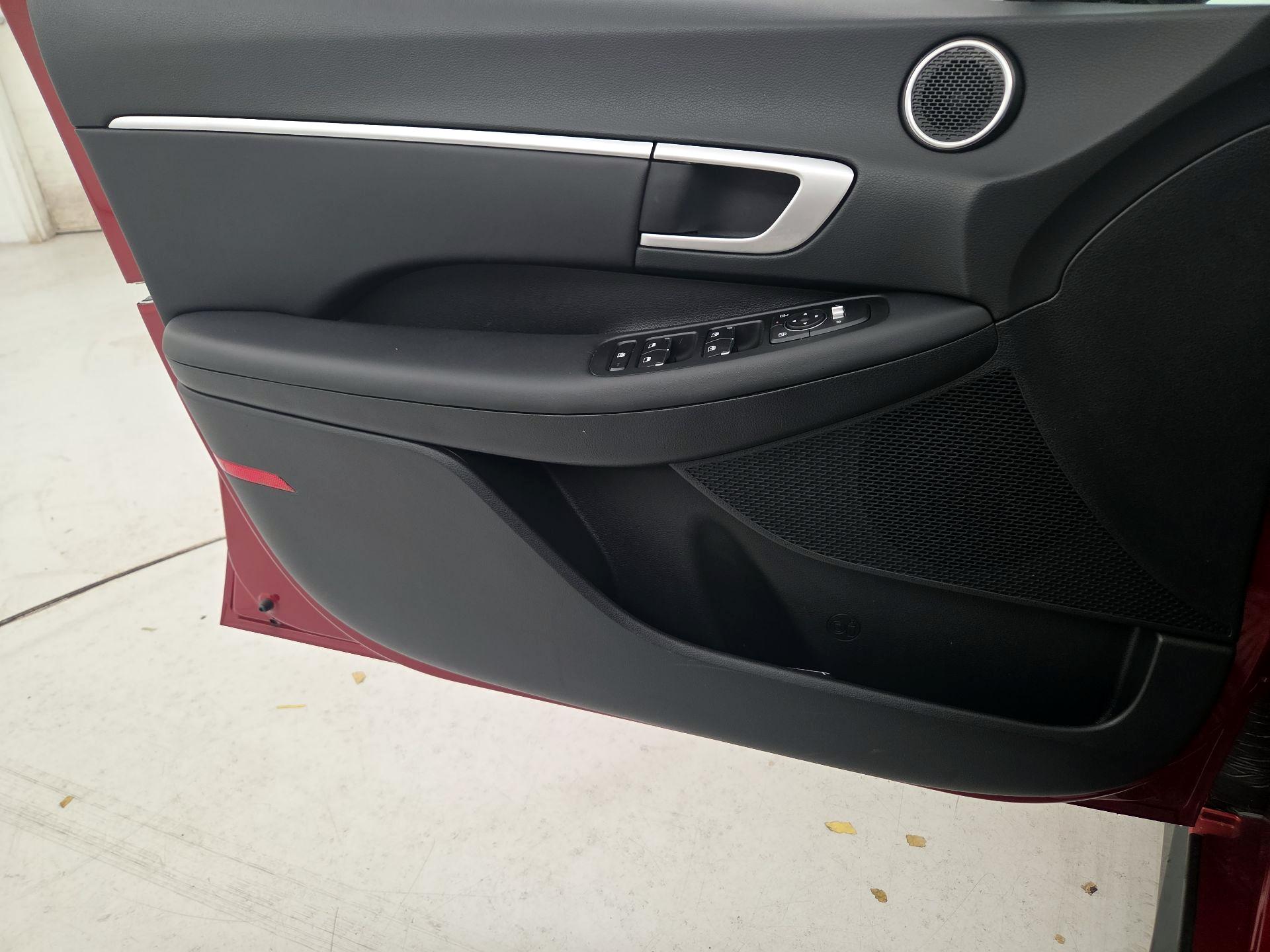 Thumbnail: 2025 Hyundai Sonata - 12