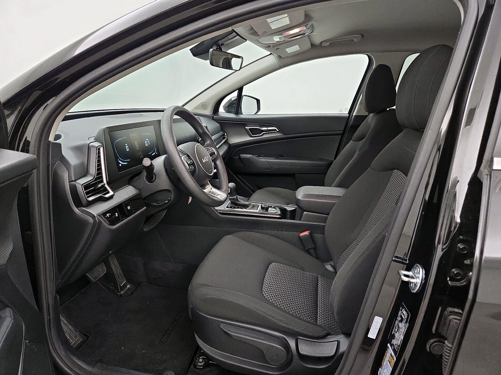 Thumbnail: 2025 Kia Sportage - 11