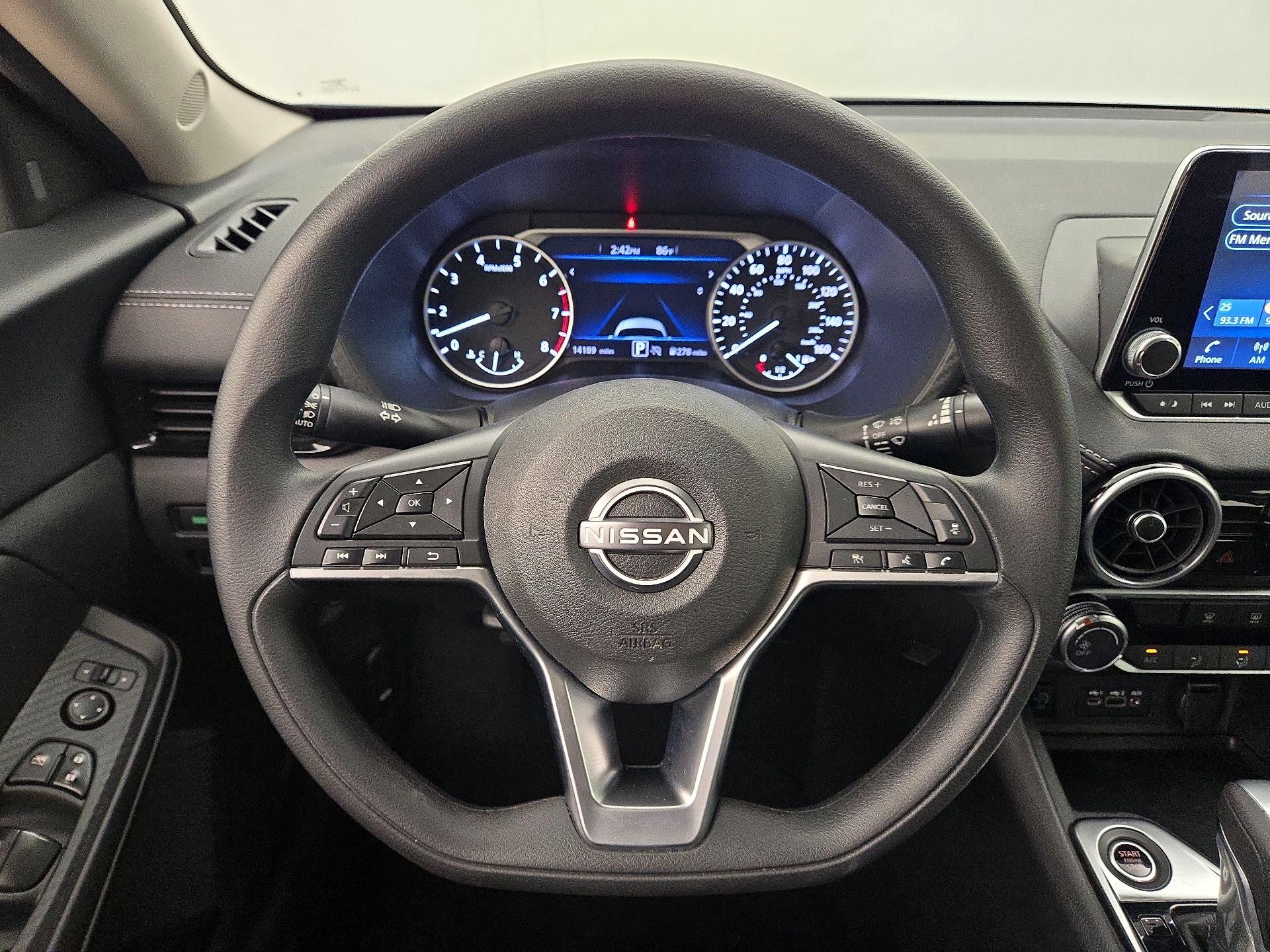 Thumbnail: 2025 Nissan Sentra - 10