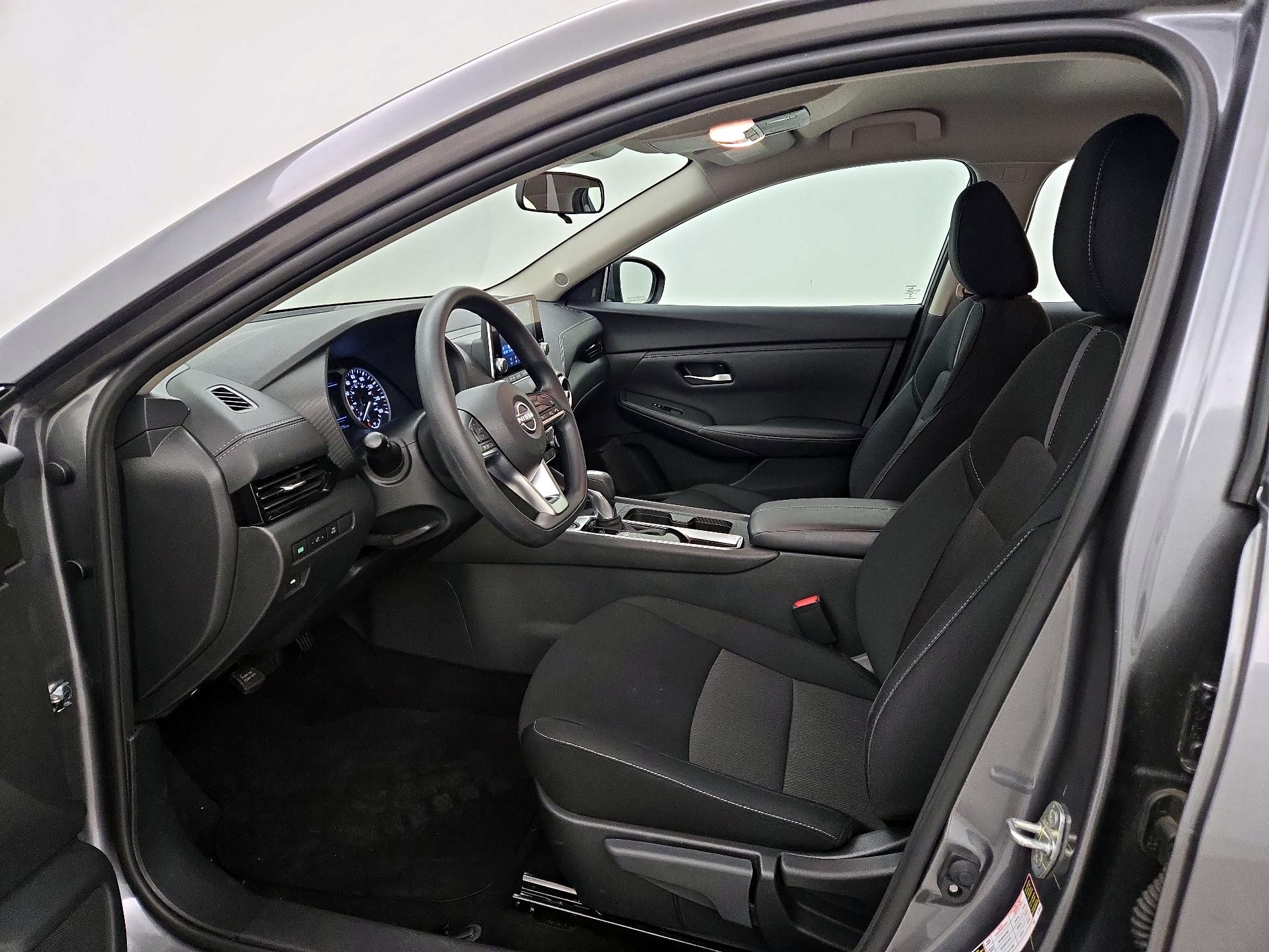 Thumbnail: 2025 Nissan Sentra - 11