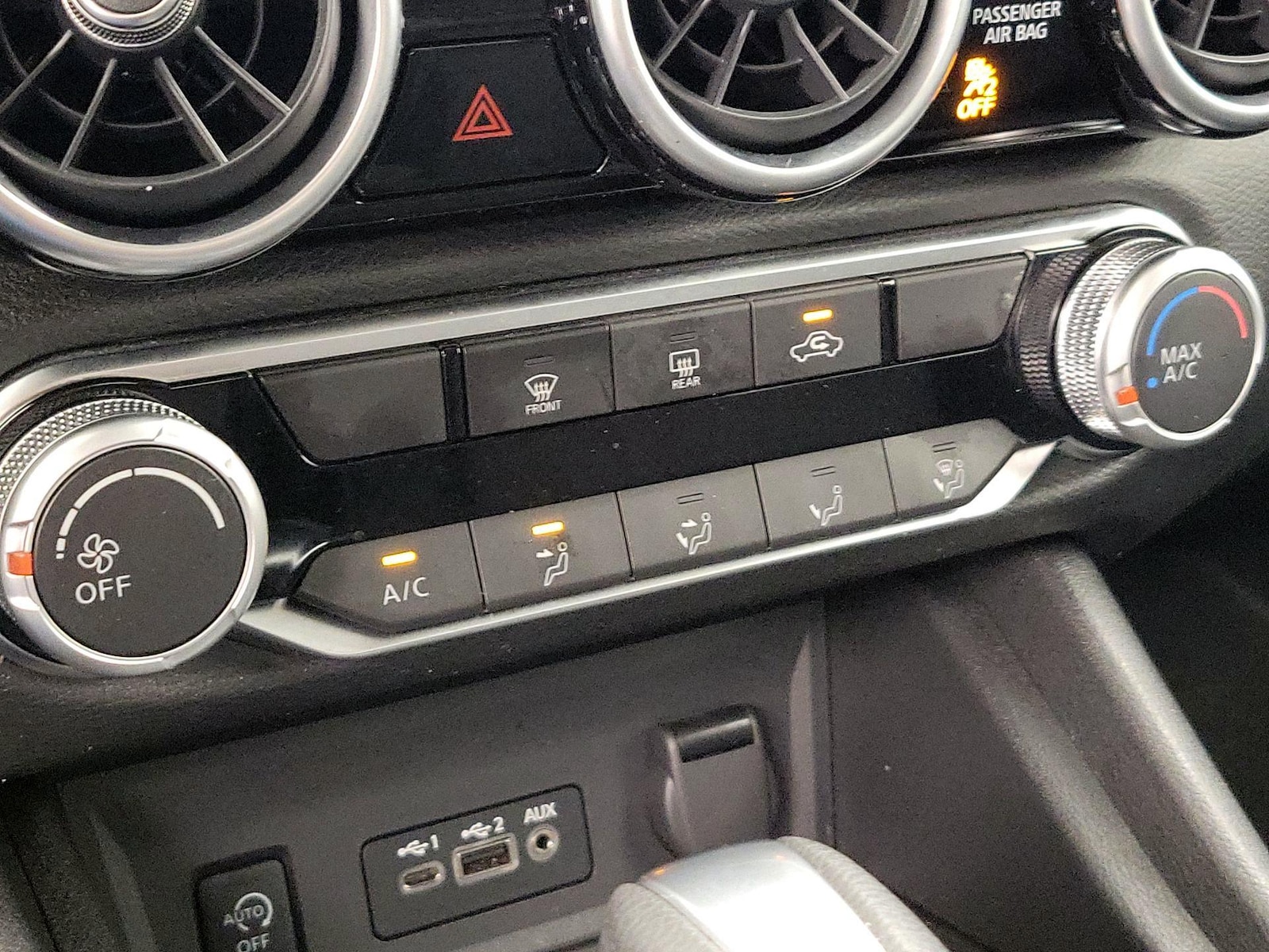 2025 Nissan Sentra SV - Photo 17