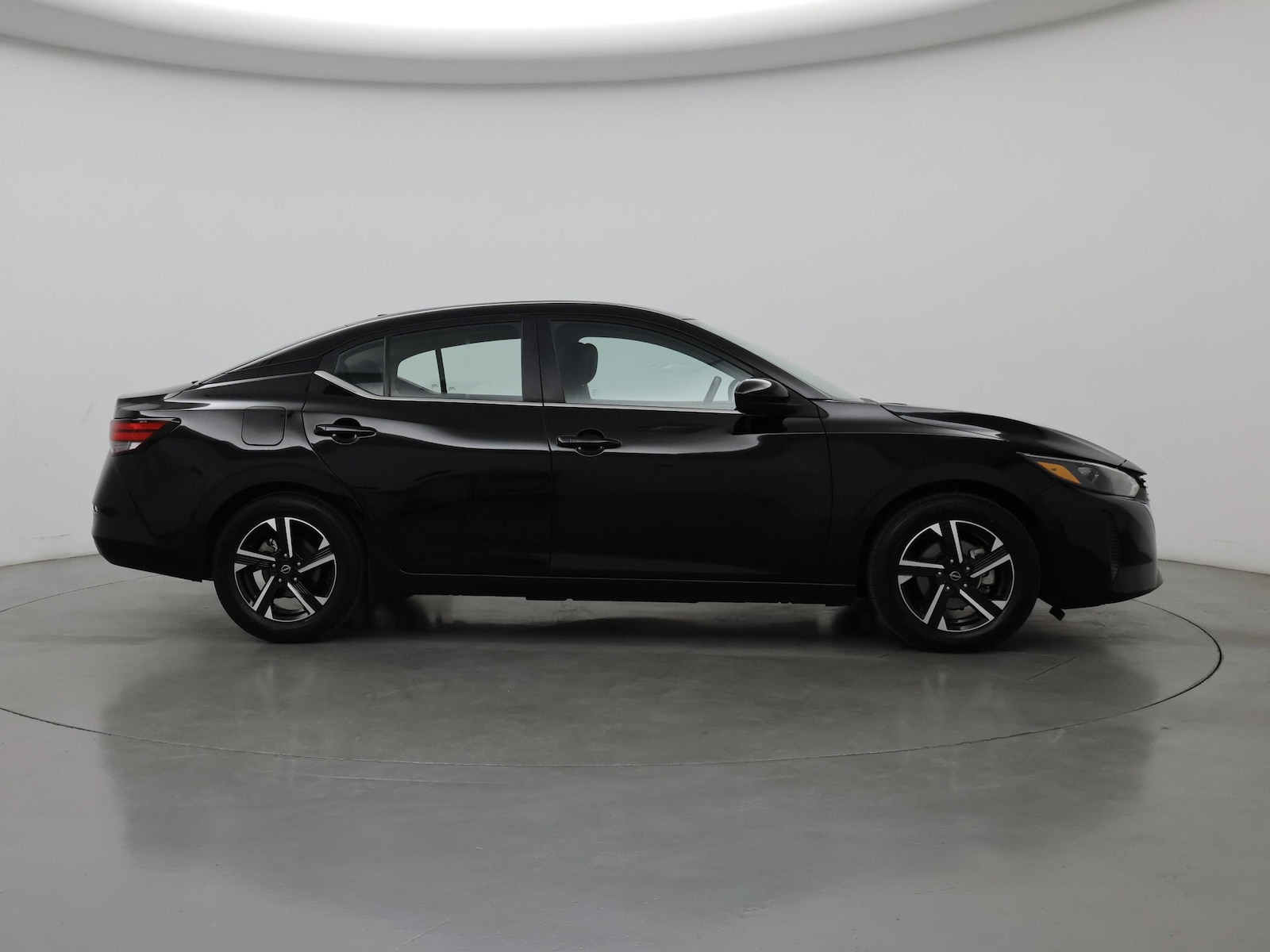 2025 Nissan Sentra SV - Photo 8