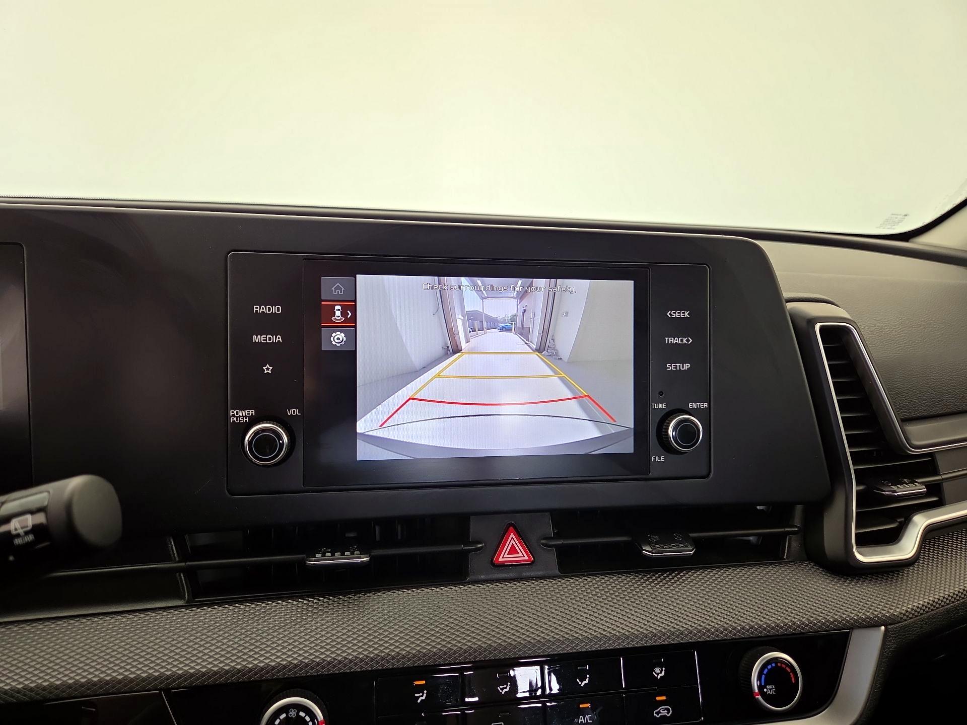 Thumbnail: 2025 Kia Sportage - 14