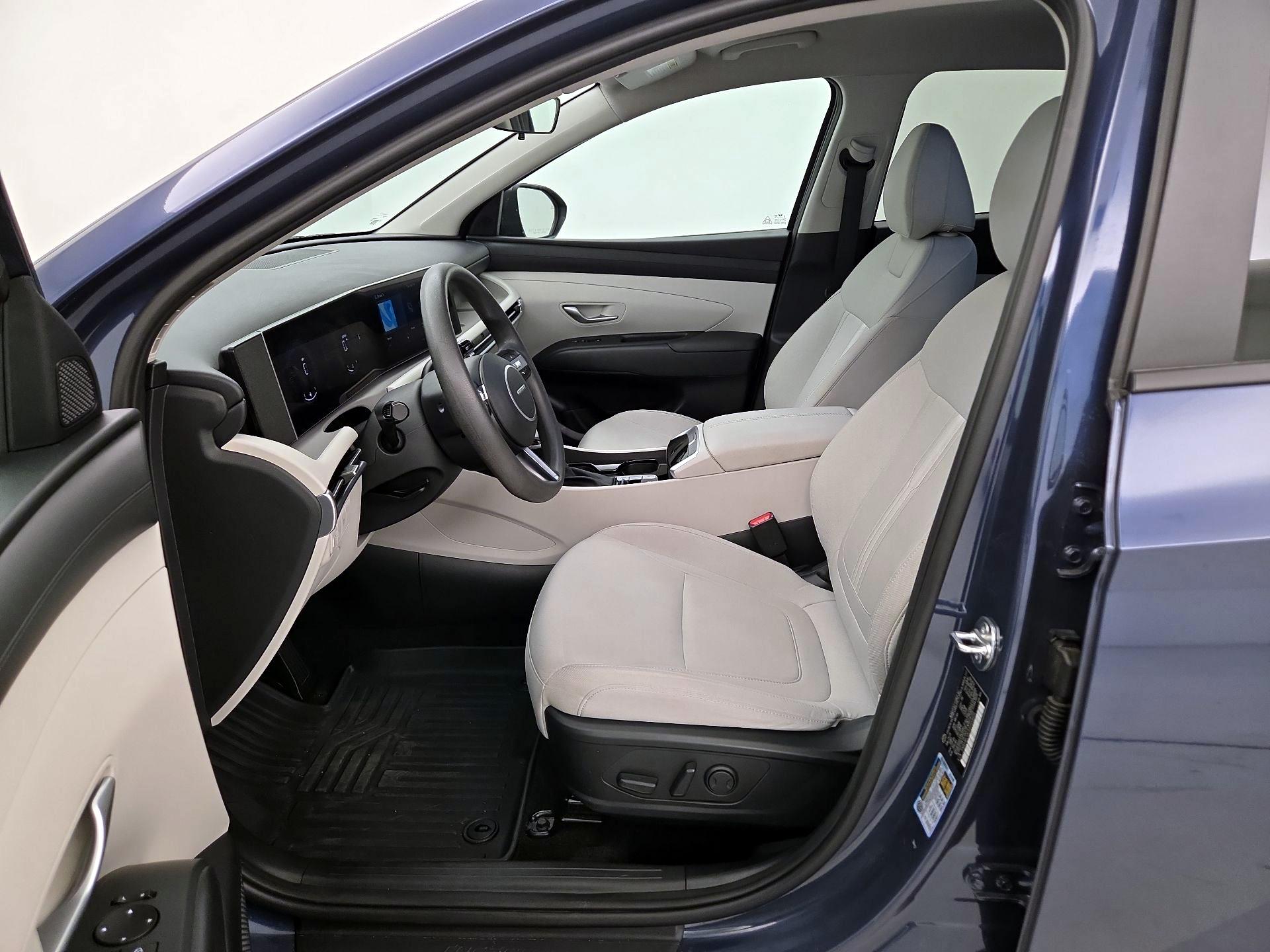 Thumbnail: 2025 Hyundai Tucson - 9