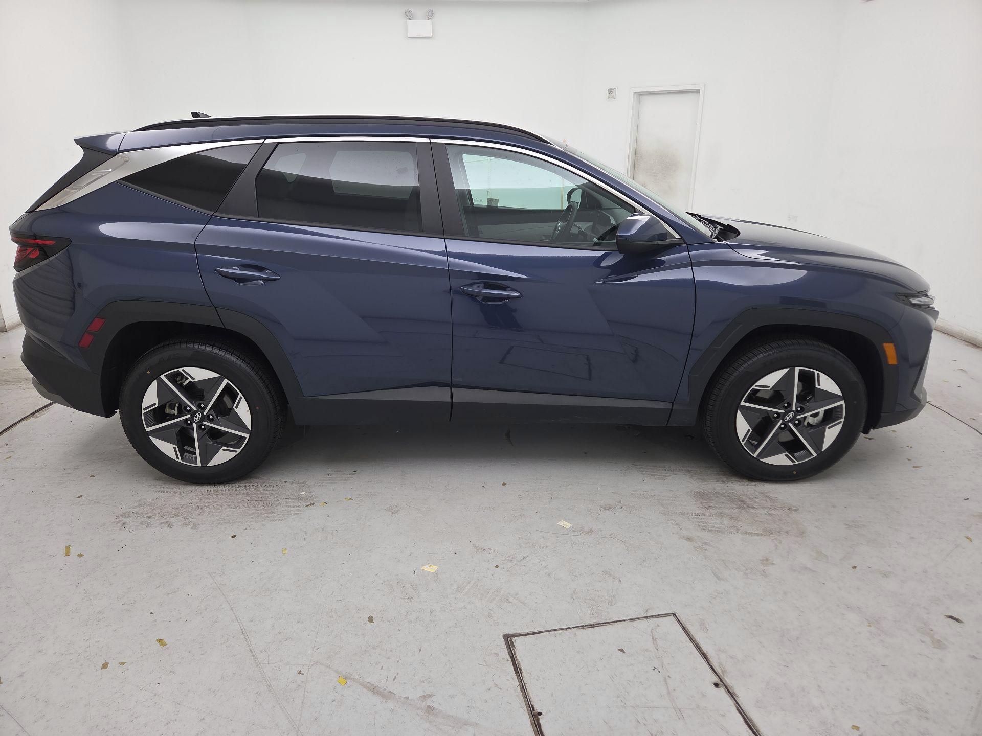Thumbnail: 2025 Hyundai Tucson - 4