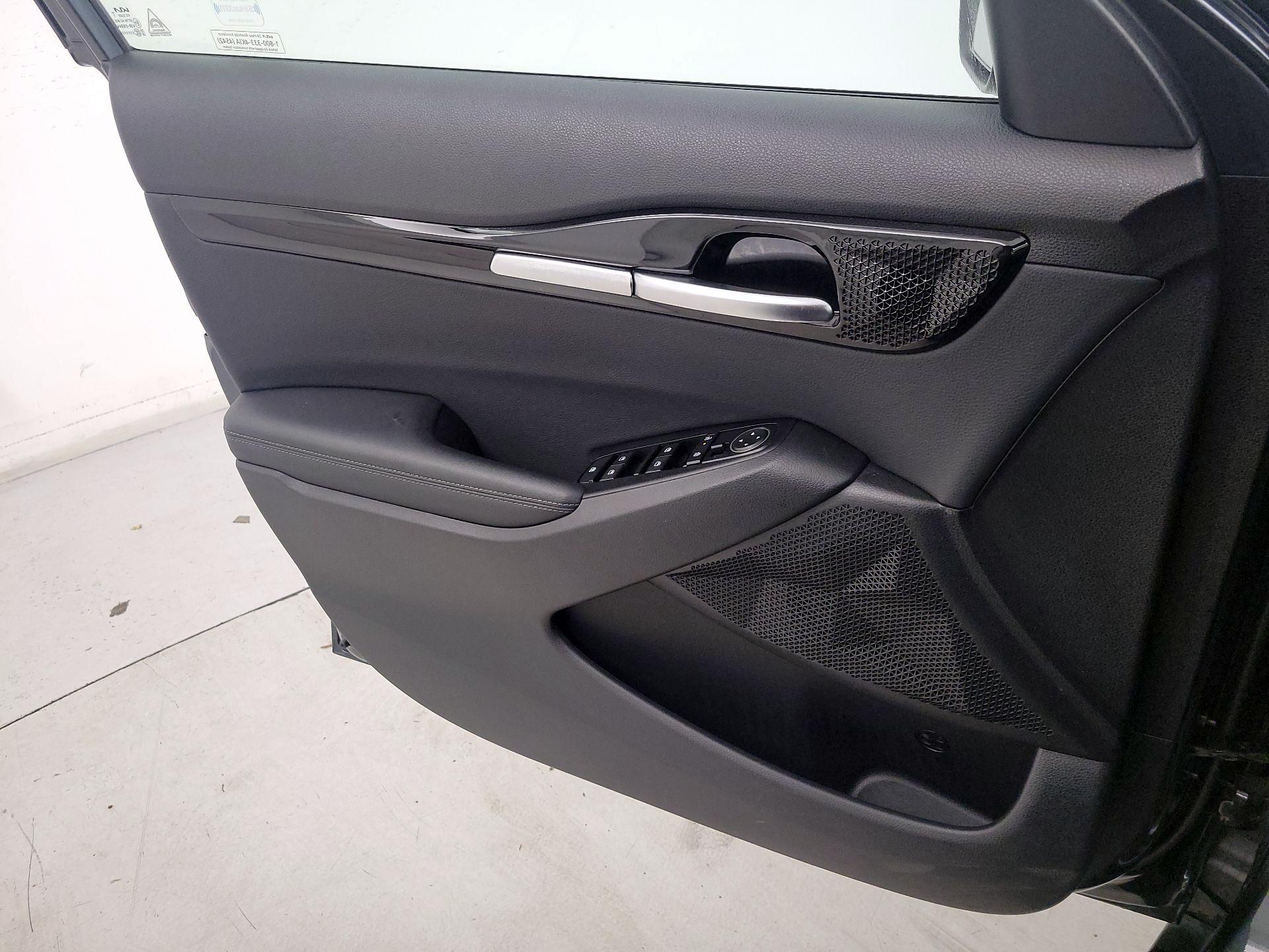 Thumbnail: 2025 Kia Seltos - 12