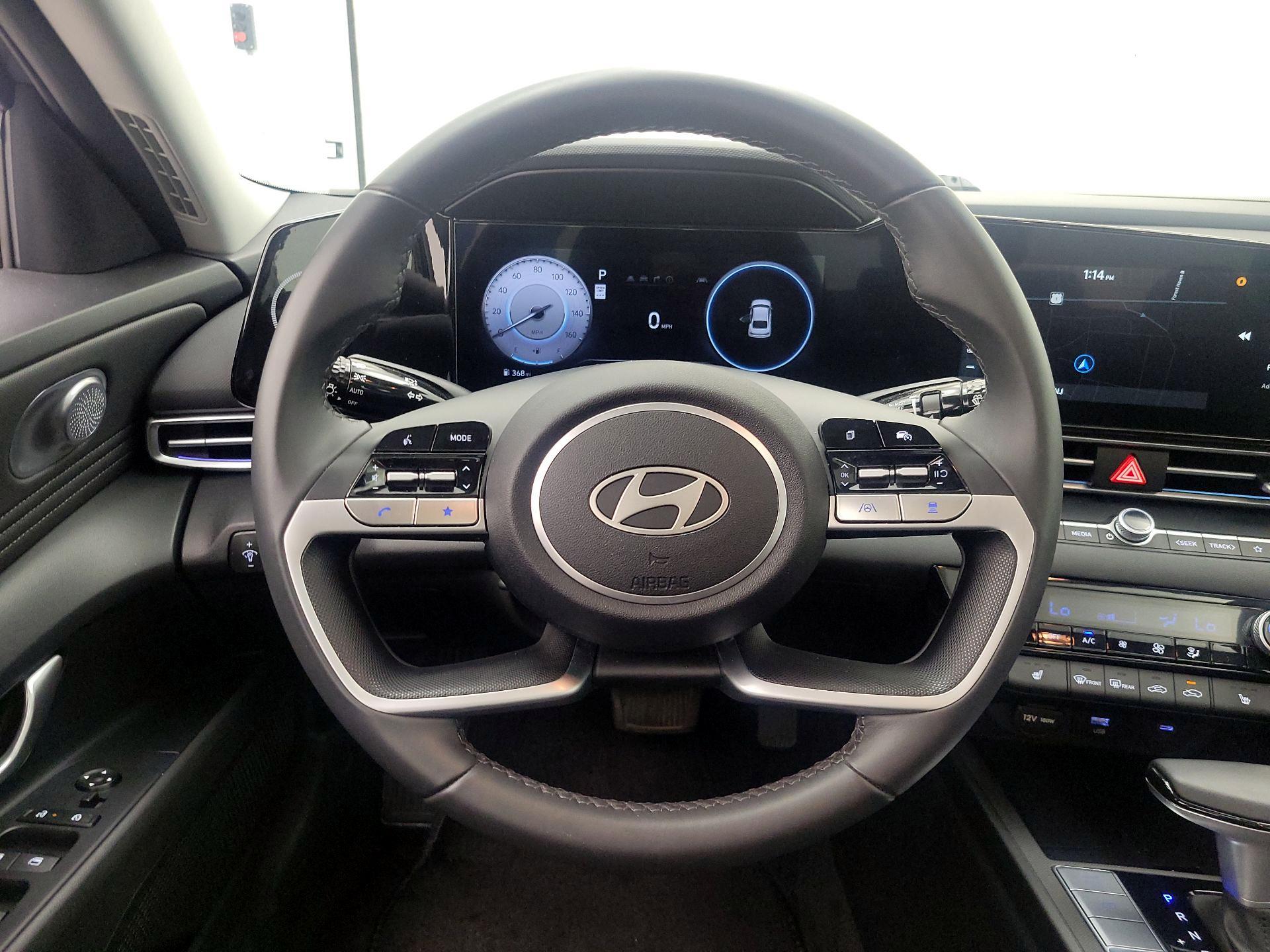 Thumbnail: 2025 Hyundai Elantra - 10