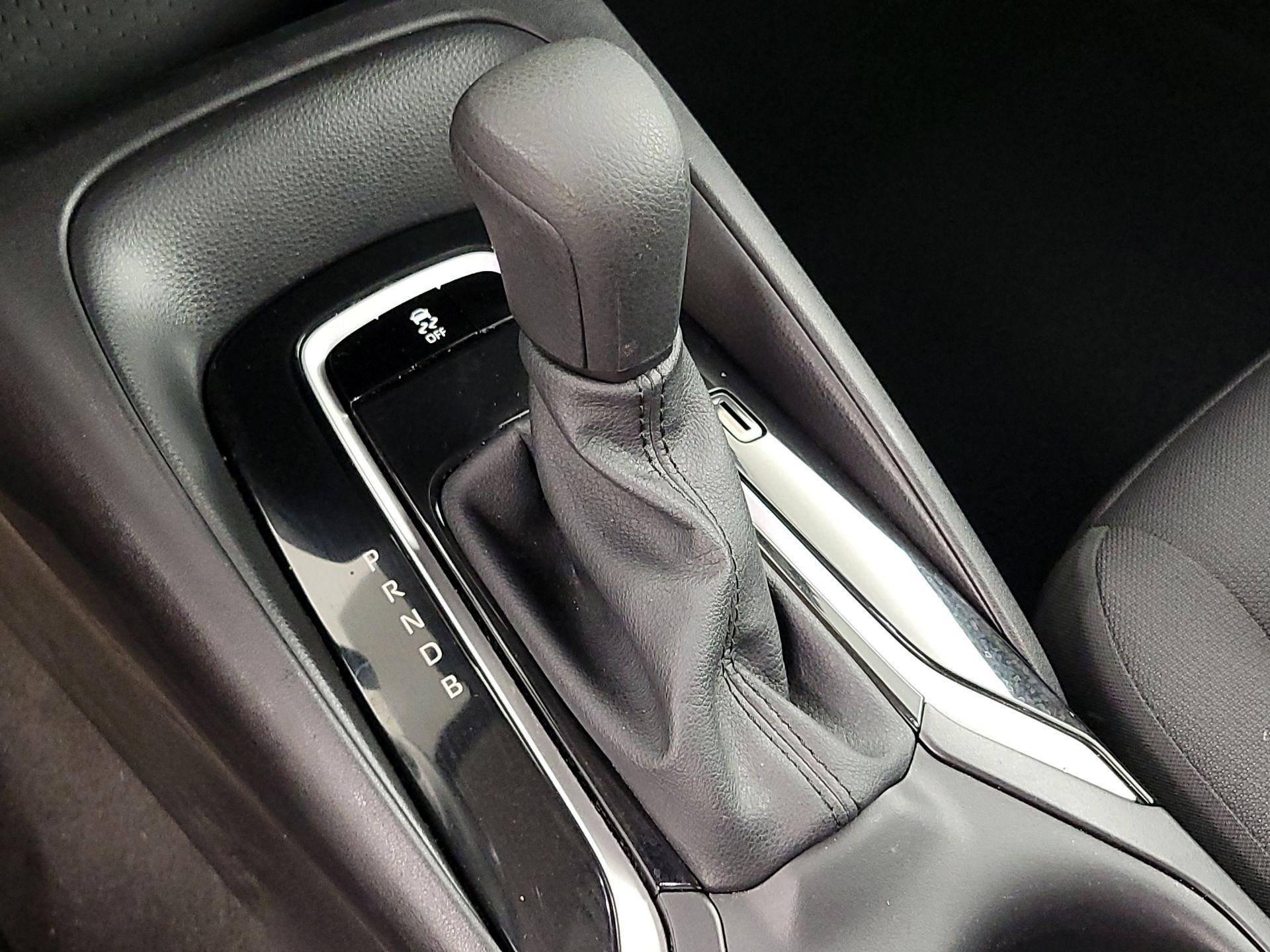 Thumbnail: 2025 Toyota Corolla - 17