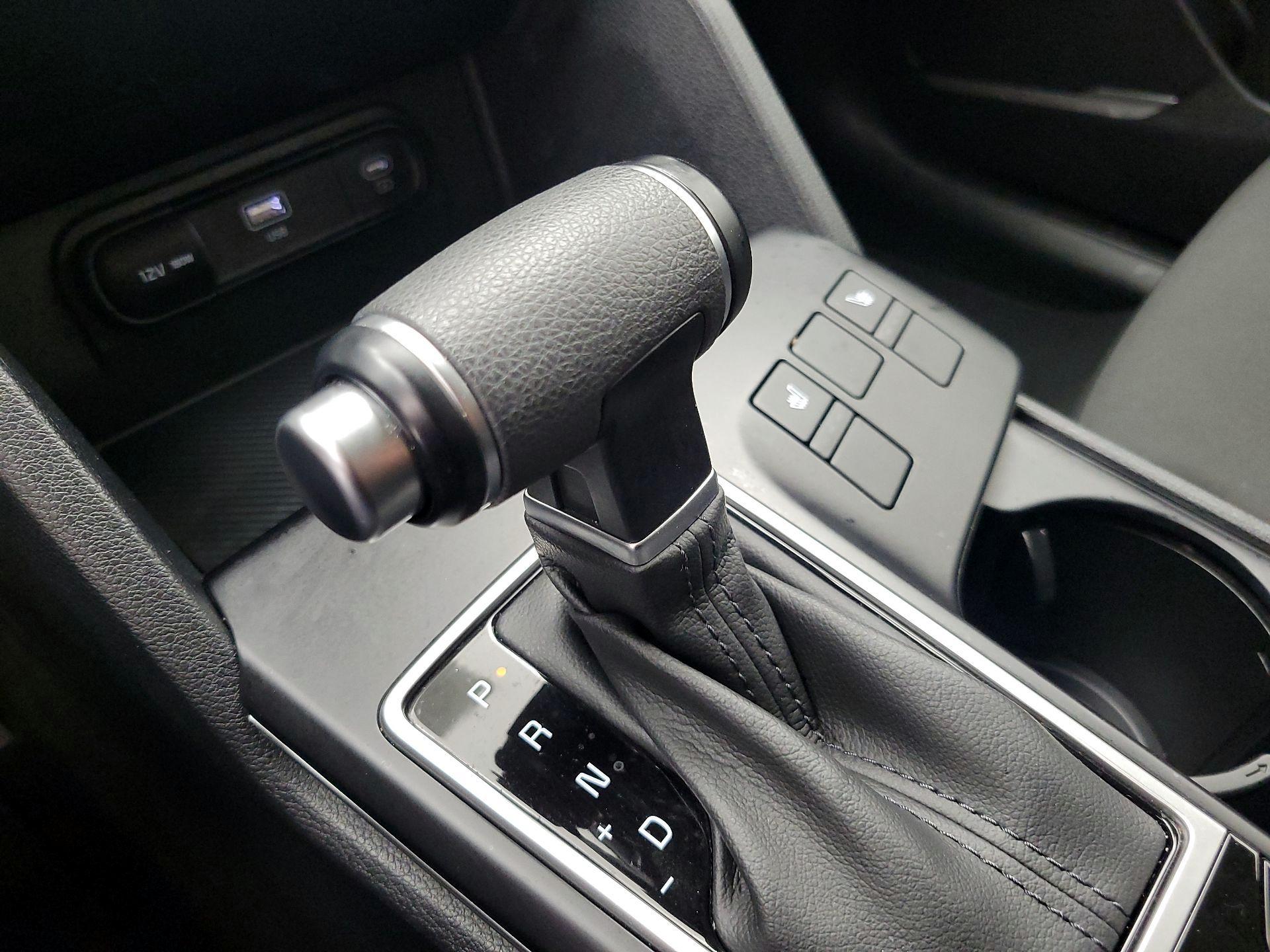 Thumbnail: 2025 Kia Sportage - 16