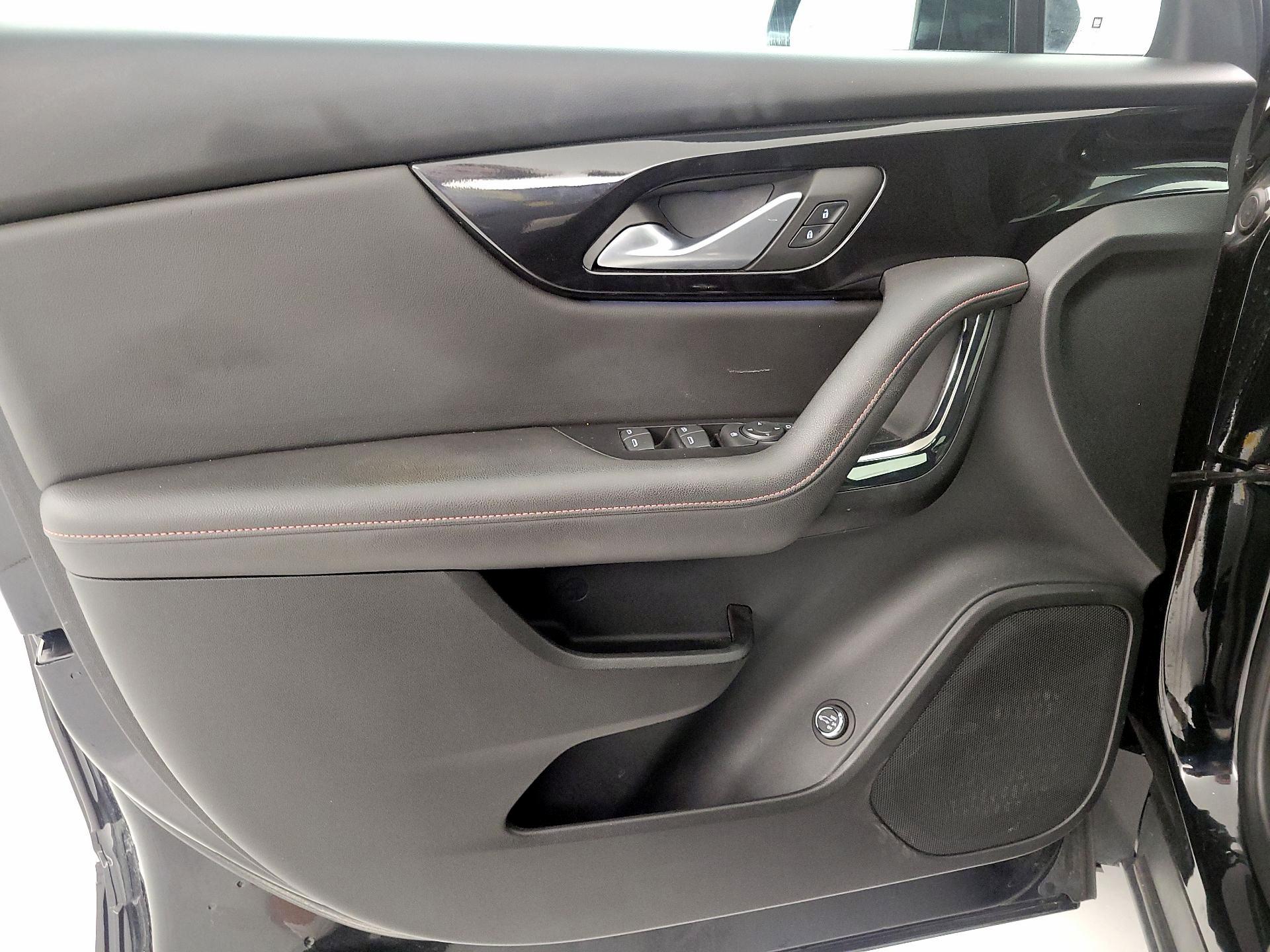 Thumbnail: 2022 Chevrolet Blazer - 12