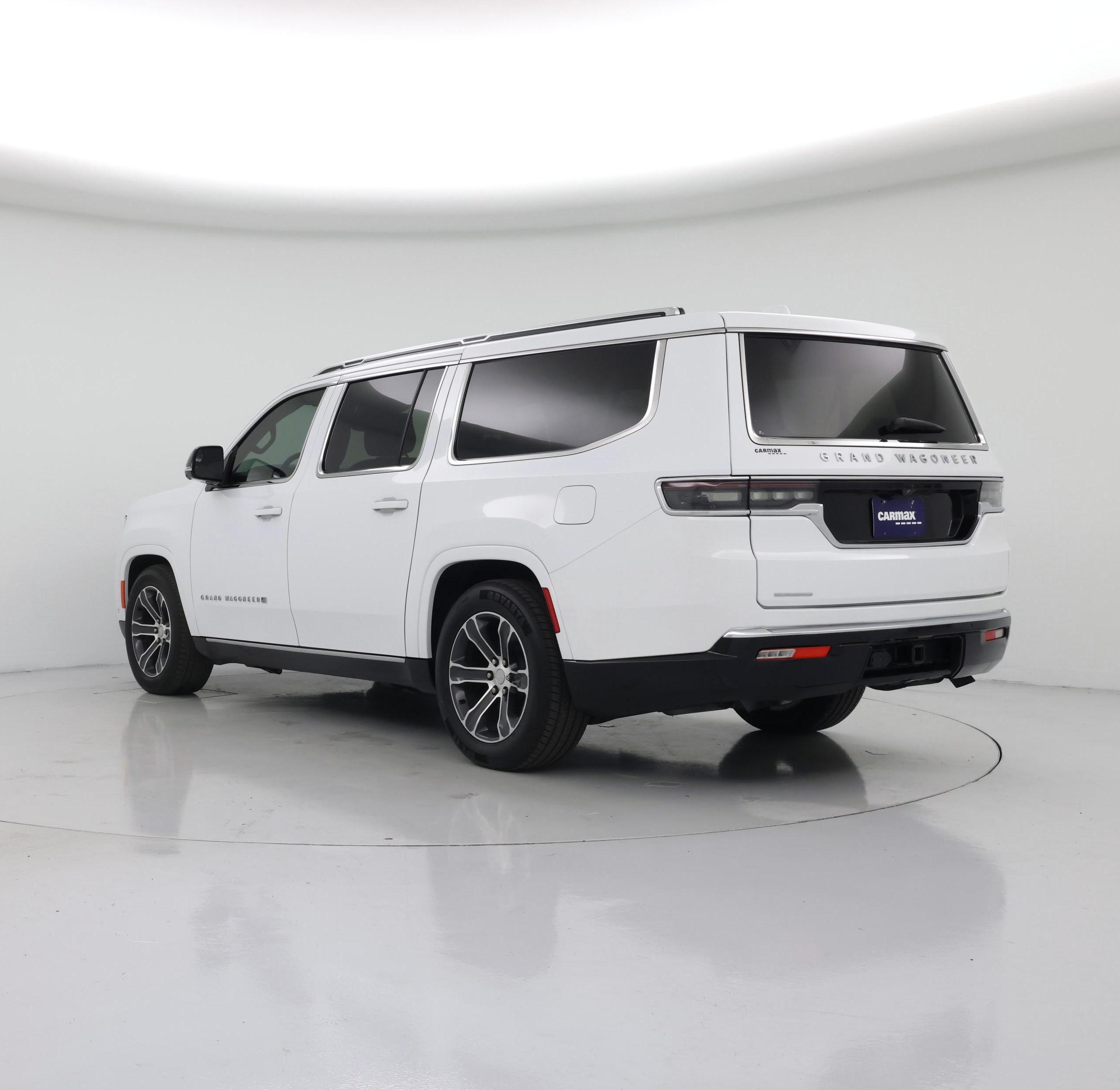 Thumbnail: 2023 Jeep Grand Wagoneer L - 2