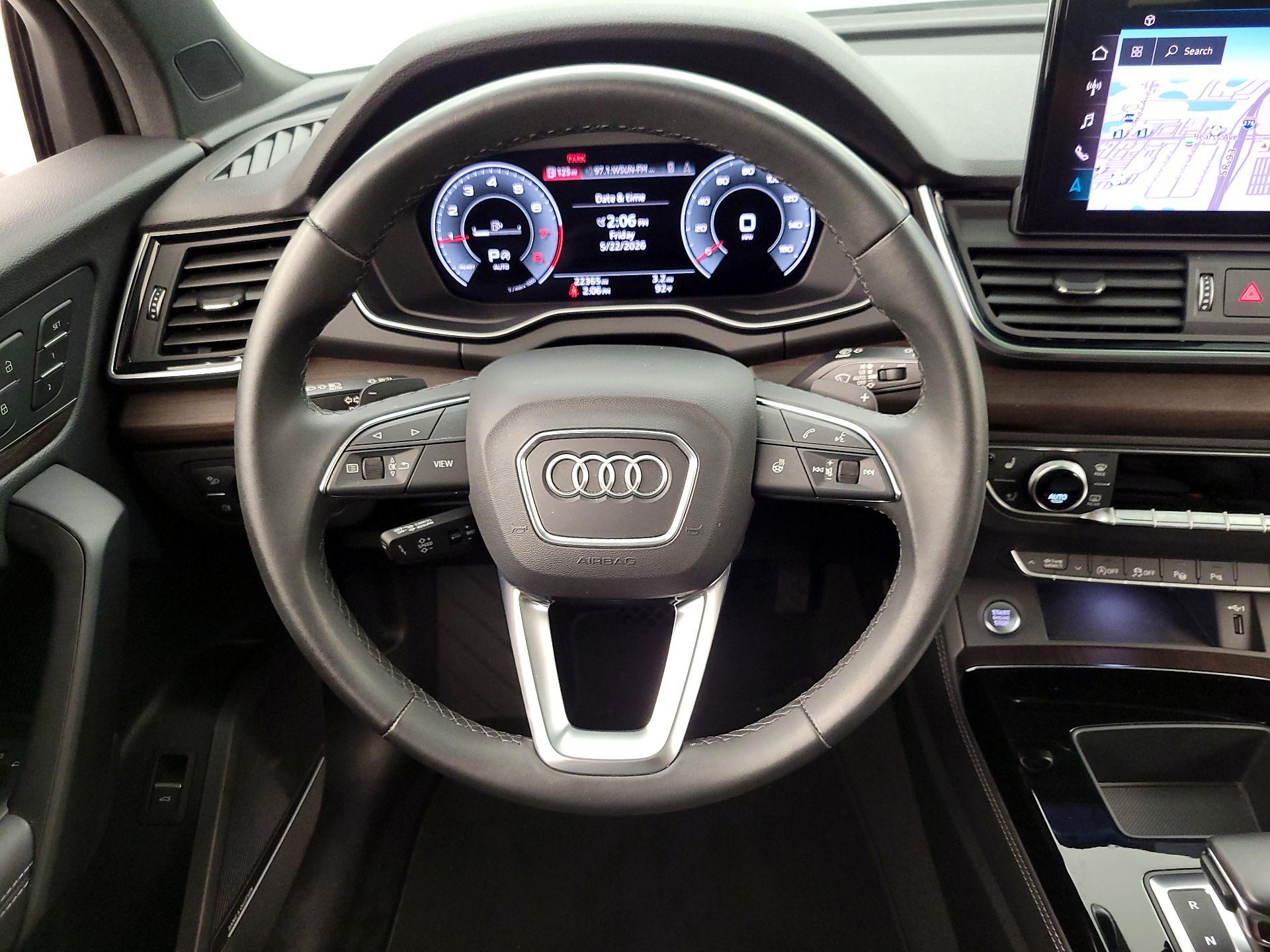 Thumbnail: 2023 Audi Q5 - 10