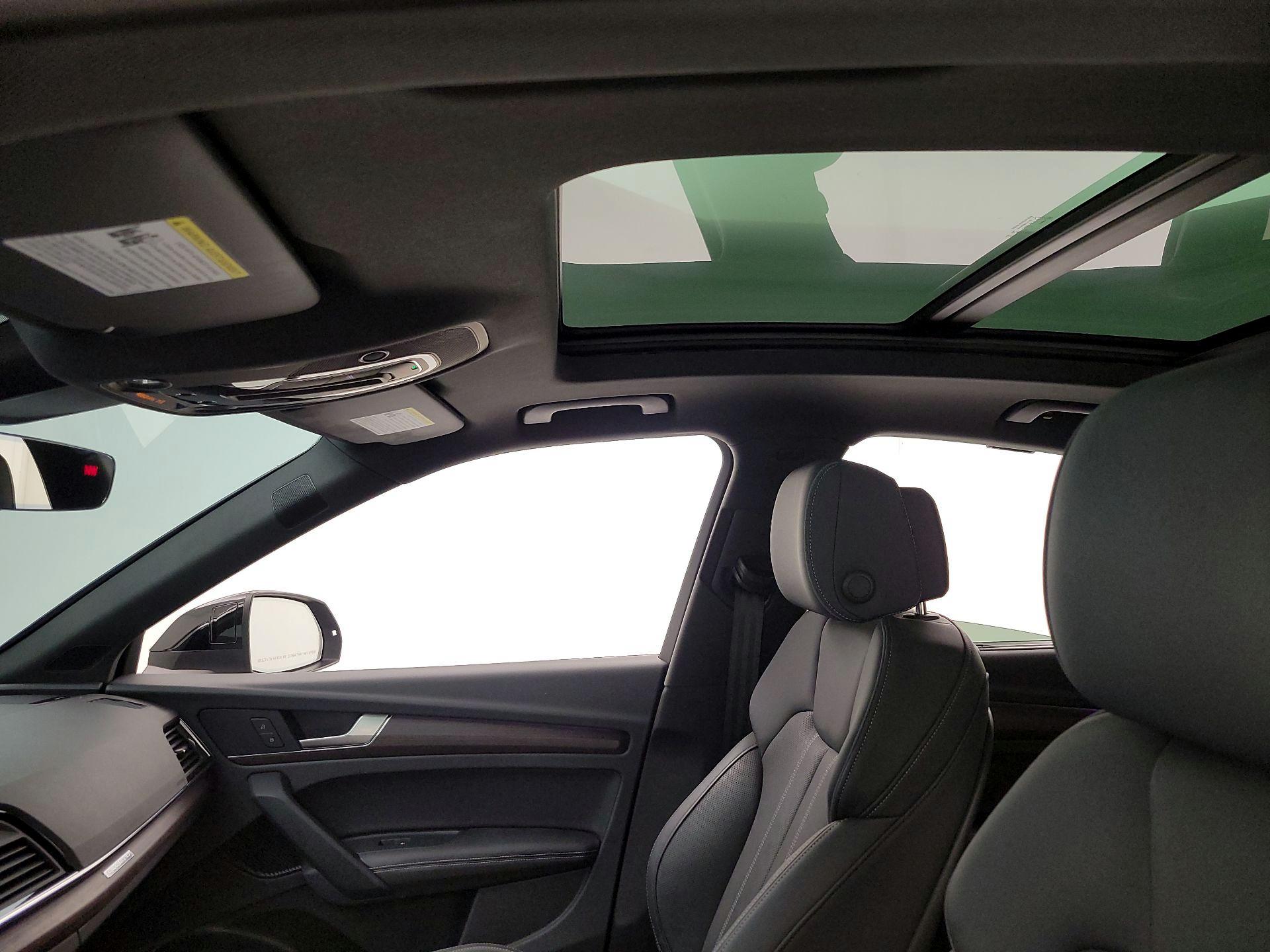 Thumbnail: 2023 Audi Q5 - 20