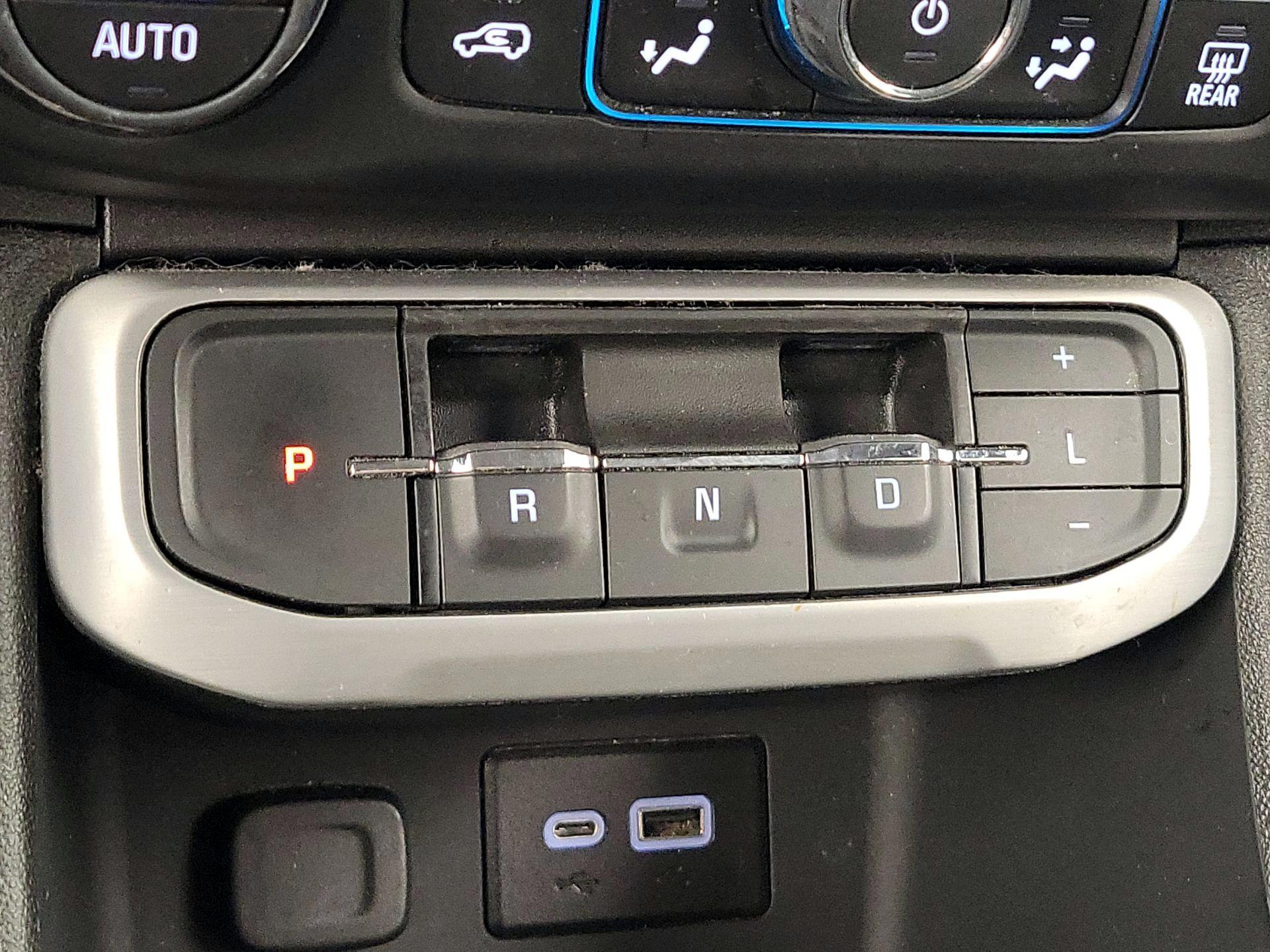 Thumbnail: 2023 GMC Acadia - 17