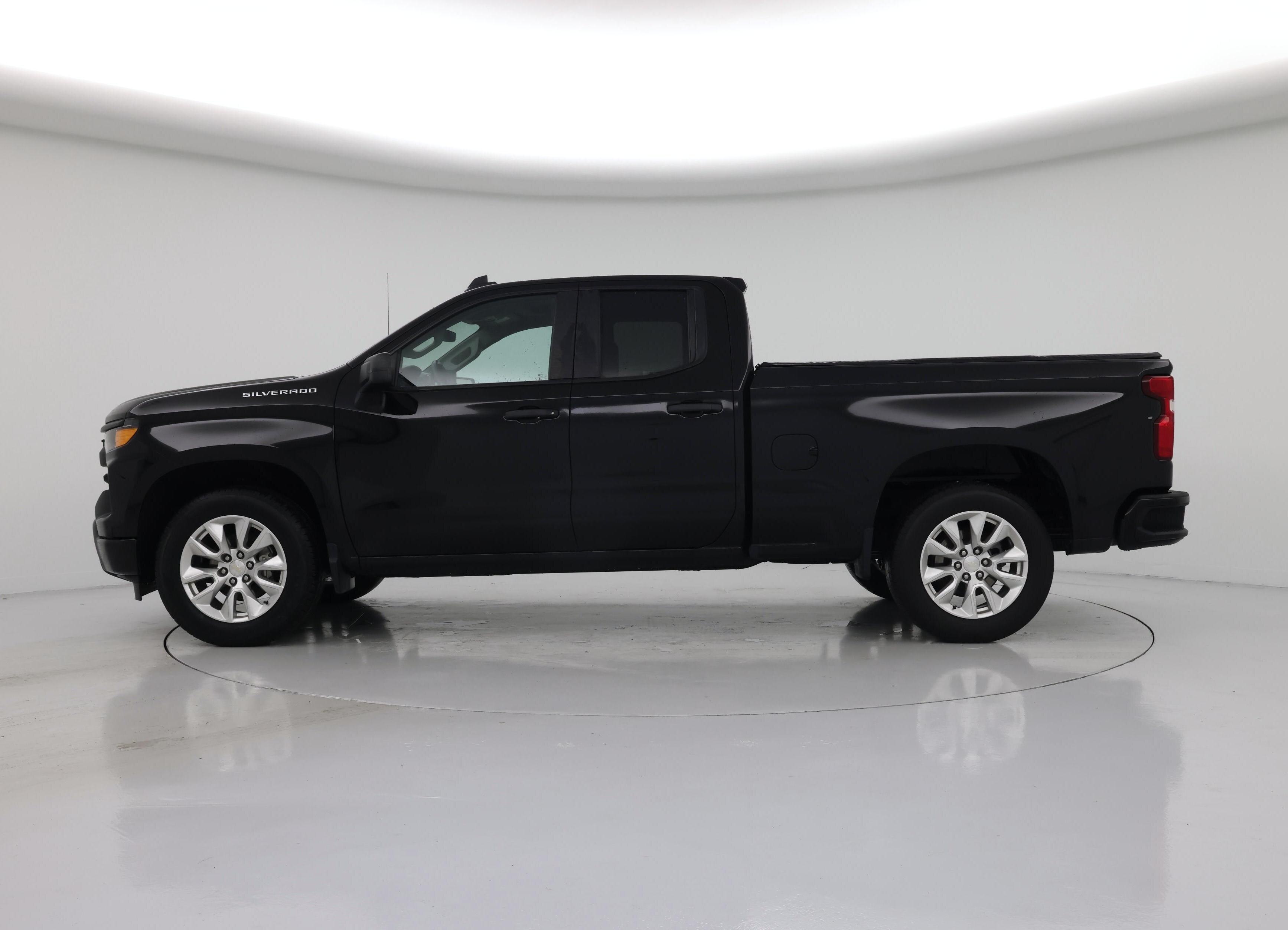 Thumbnail: 2023 Chevrolet Silverado 1500 - 3