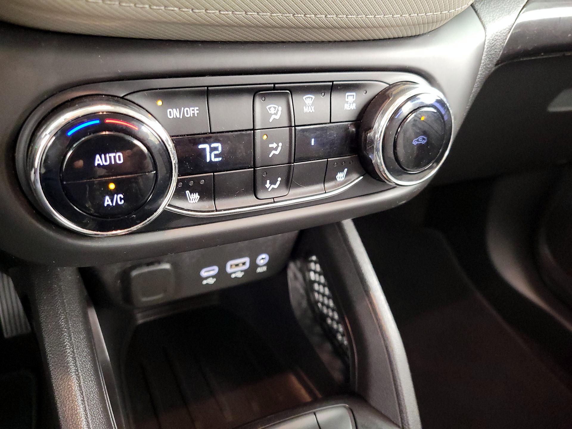 Thumbnail: 2021 Chevrolet TrailBlazer - 16