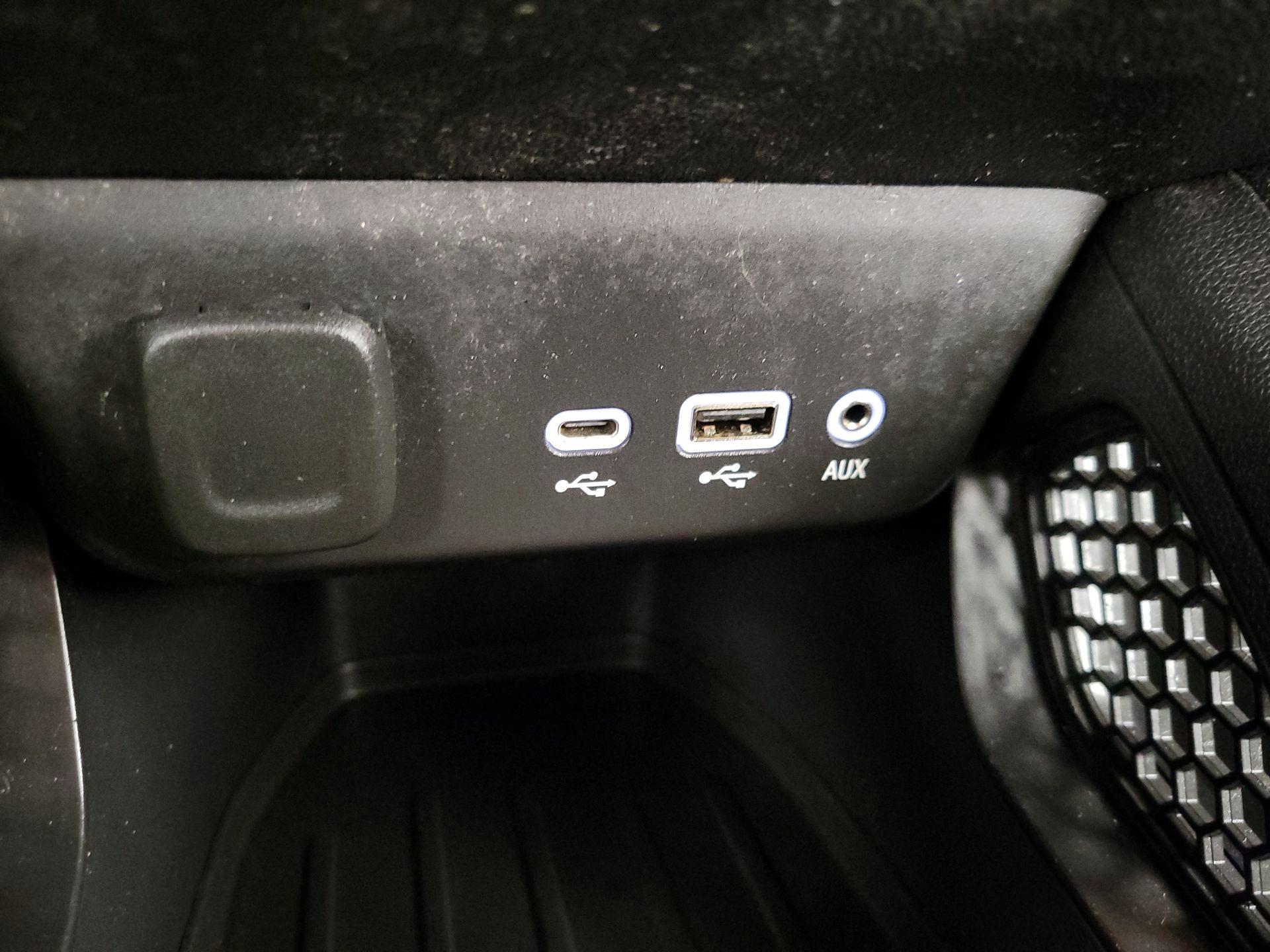 Thumbnail: 2021 Chevrolet TrailBlazer - 18