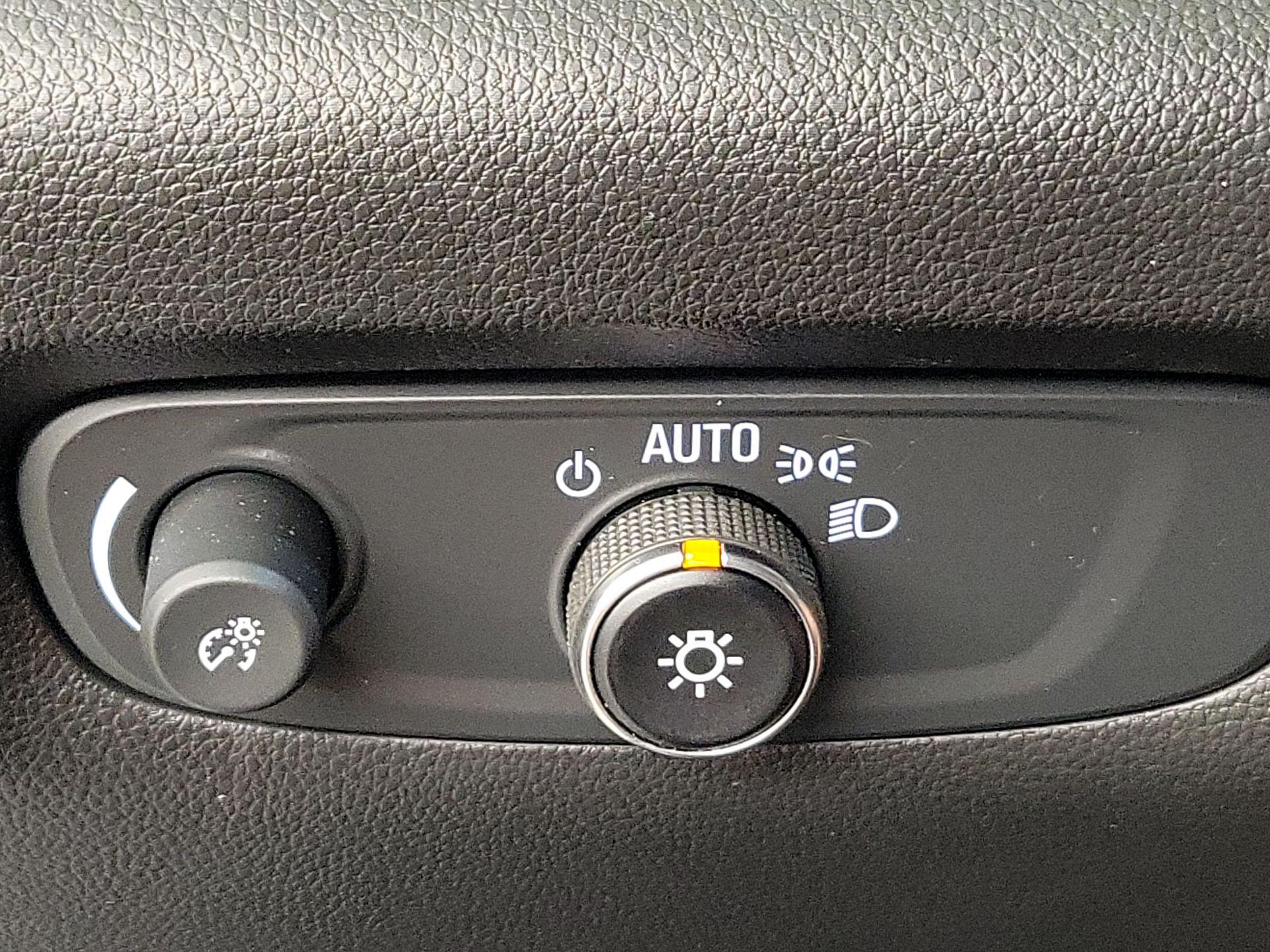 Thumbnail: 2023 Chevrolet Traverse - 13