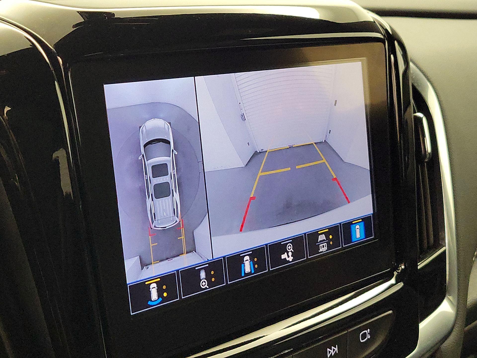 Thumbnail: 2023 Chevrolet Traverse - 15