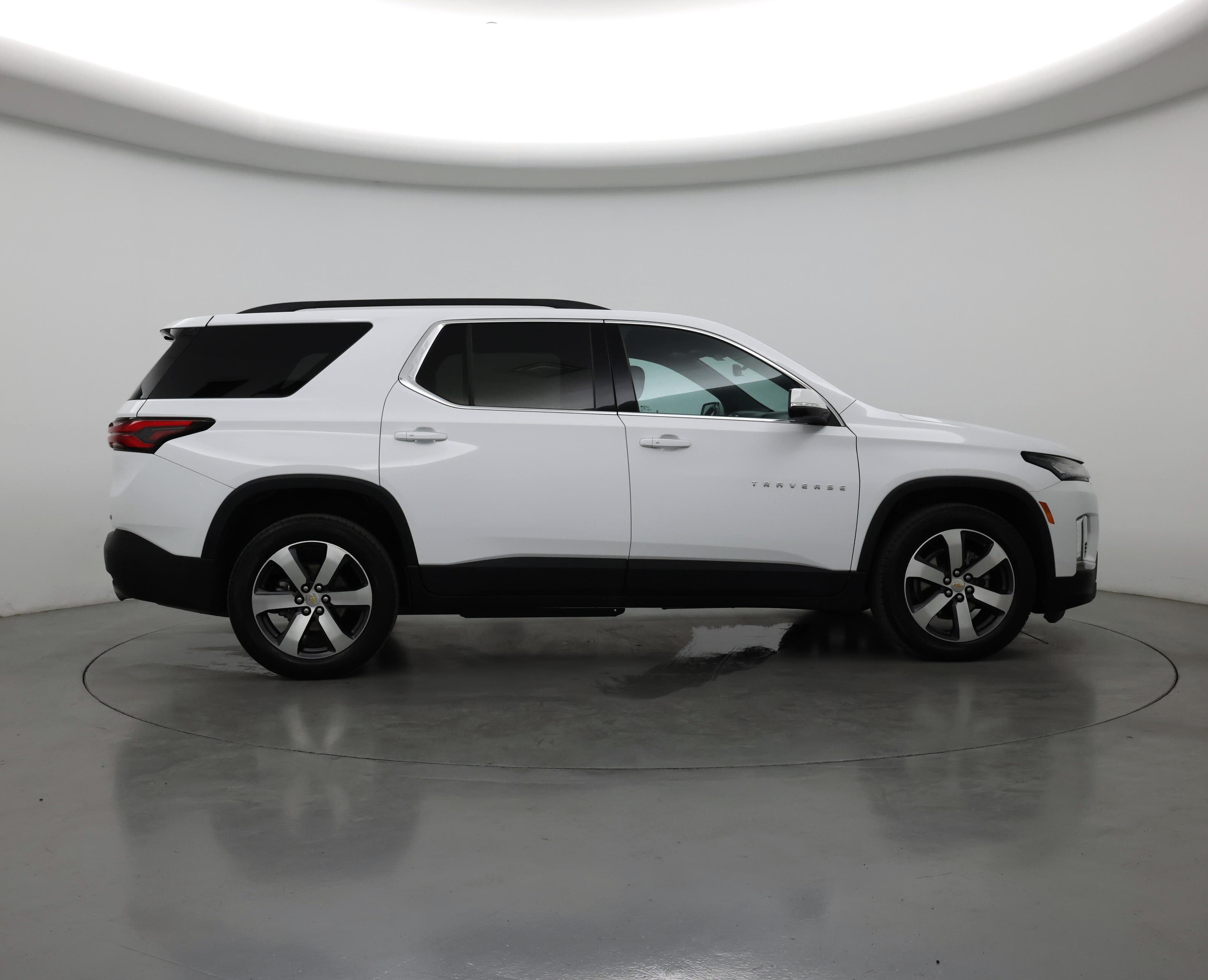 Thumbnail: 2023 Chevrolet Traverse - 7
