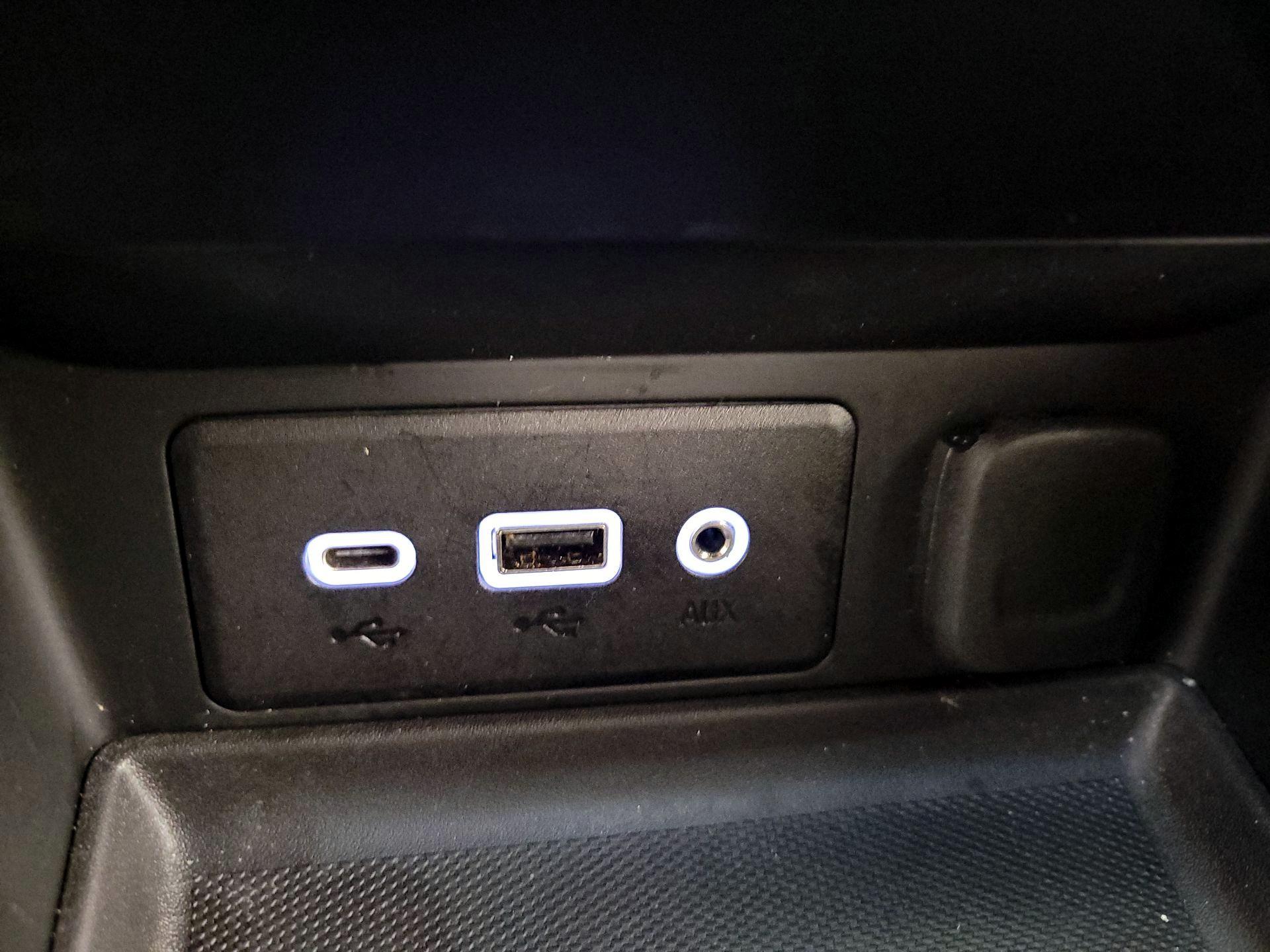 Thumbnail: 2022 GMC Terrain - 18