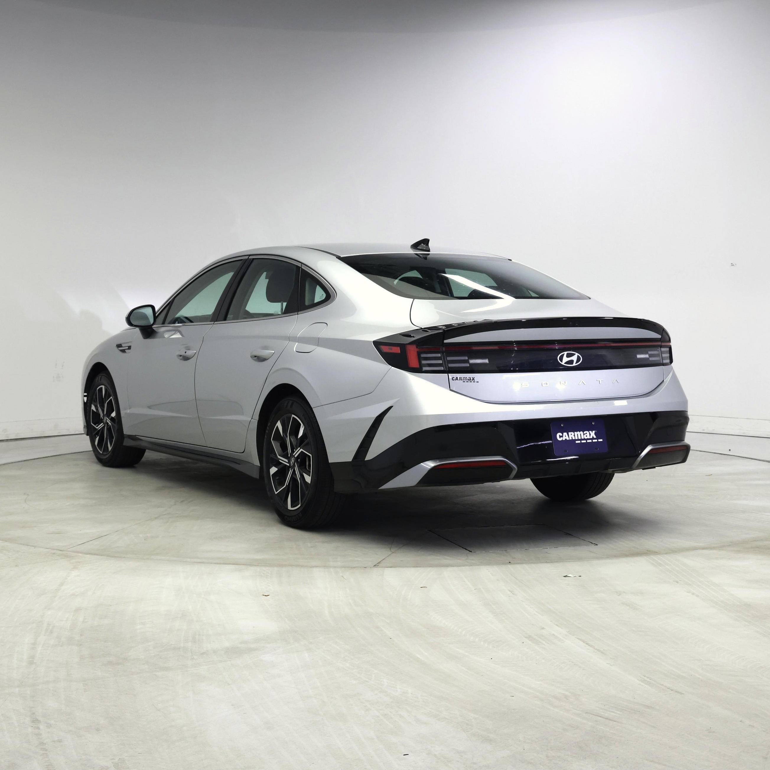 Thumbnail: 2025 Hyundai Sonata - 2