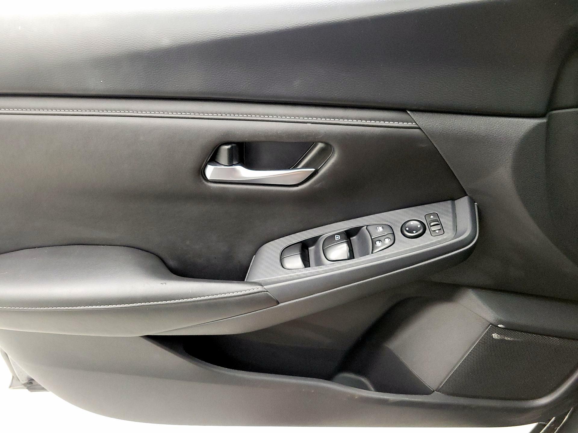 Thumbnail: 2024 Nissan Sentra - 12