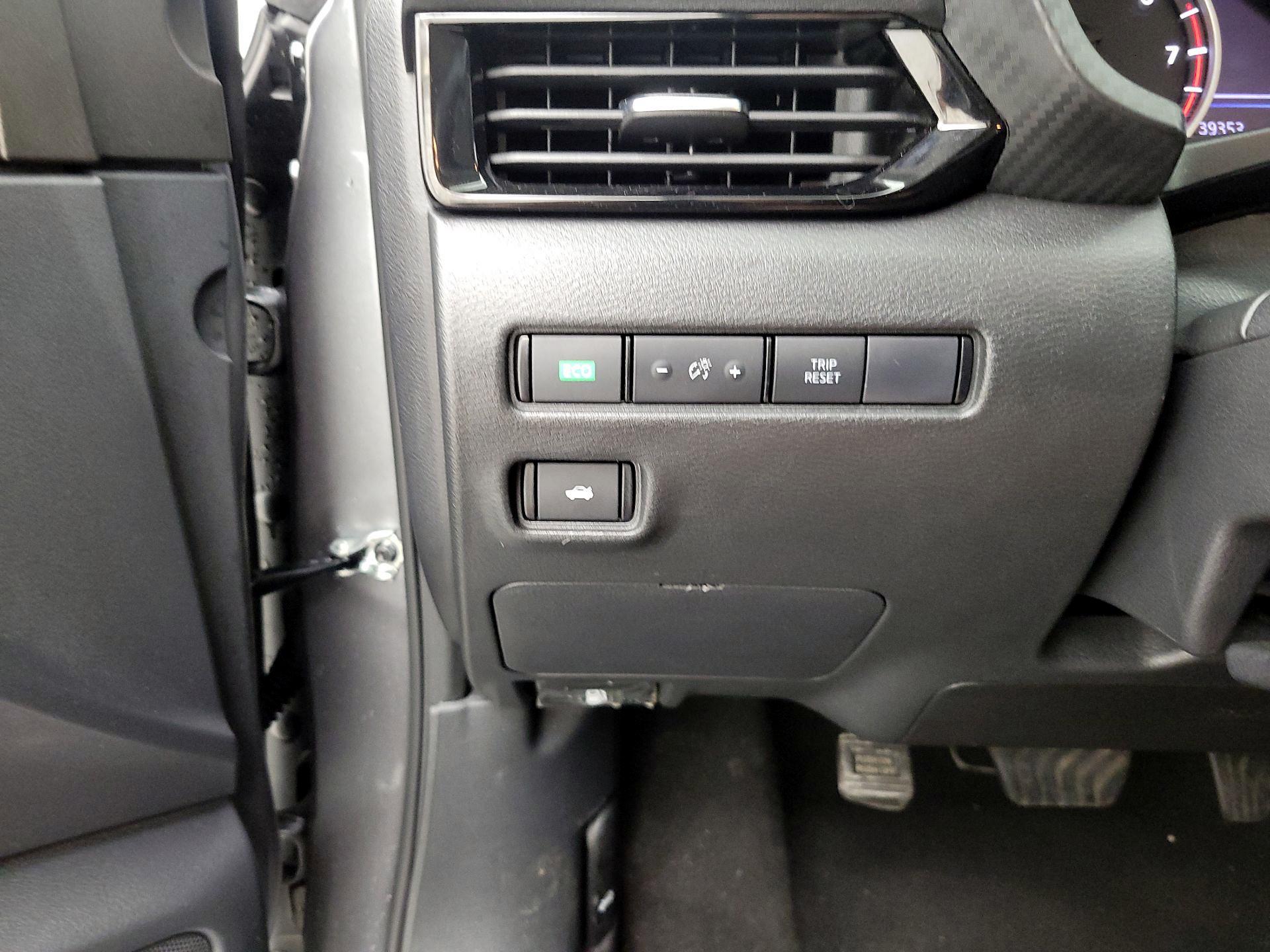 Thumbnail: 2024 Nissan Sentra - 13