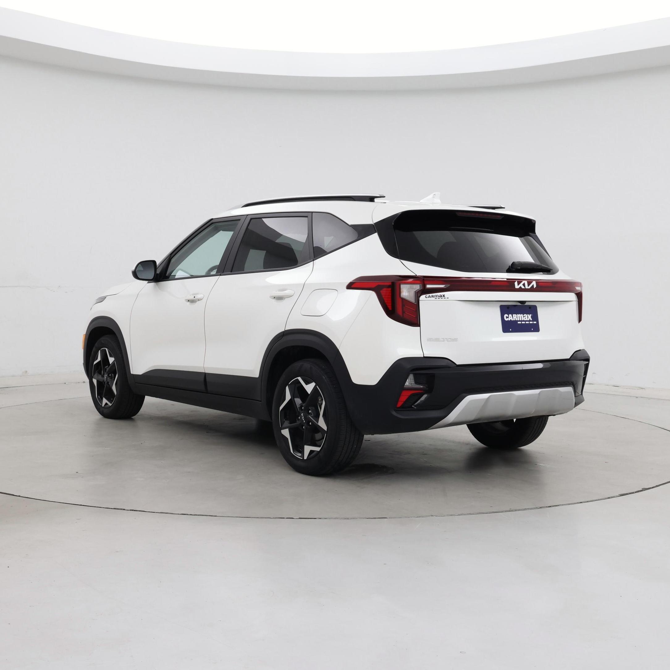 Thumbnail: 2025 Kia Seltos - 2