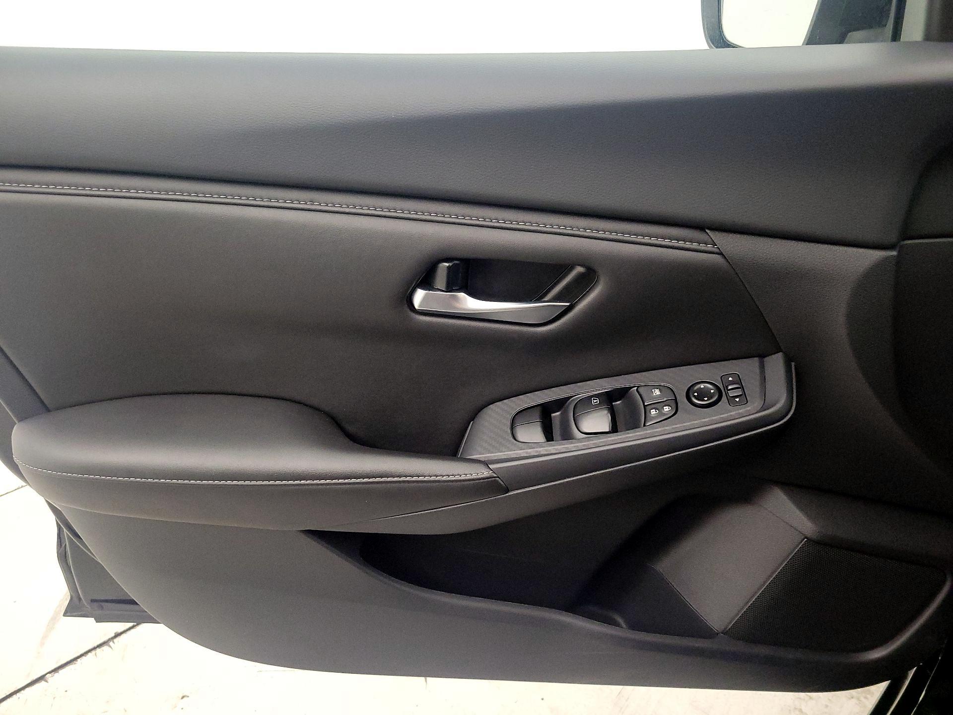 Thumbnail: 2025 Nissan Sentra - 12