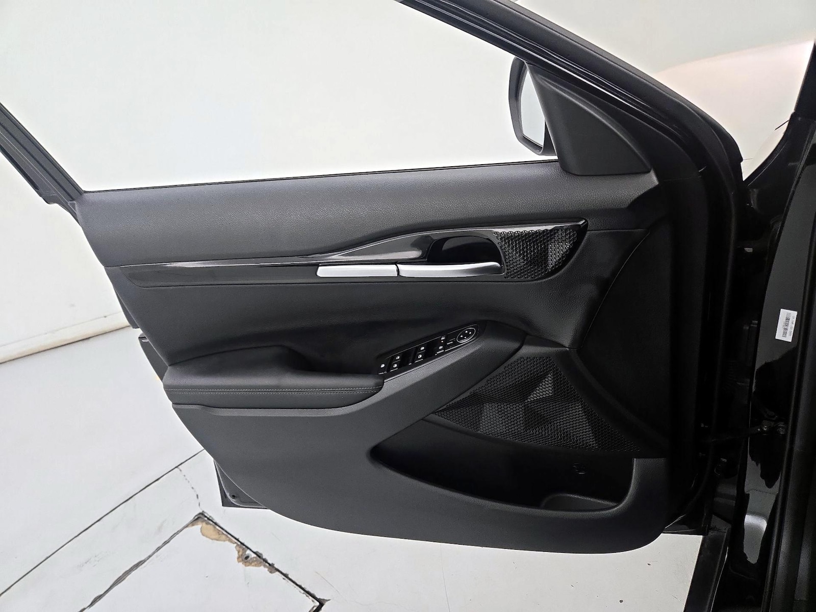 2025 Kia Seltos S - Photo 13