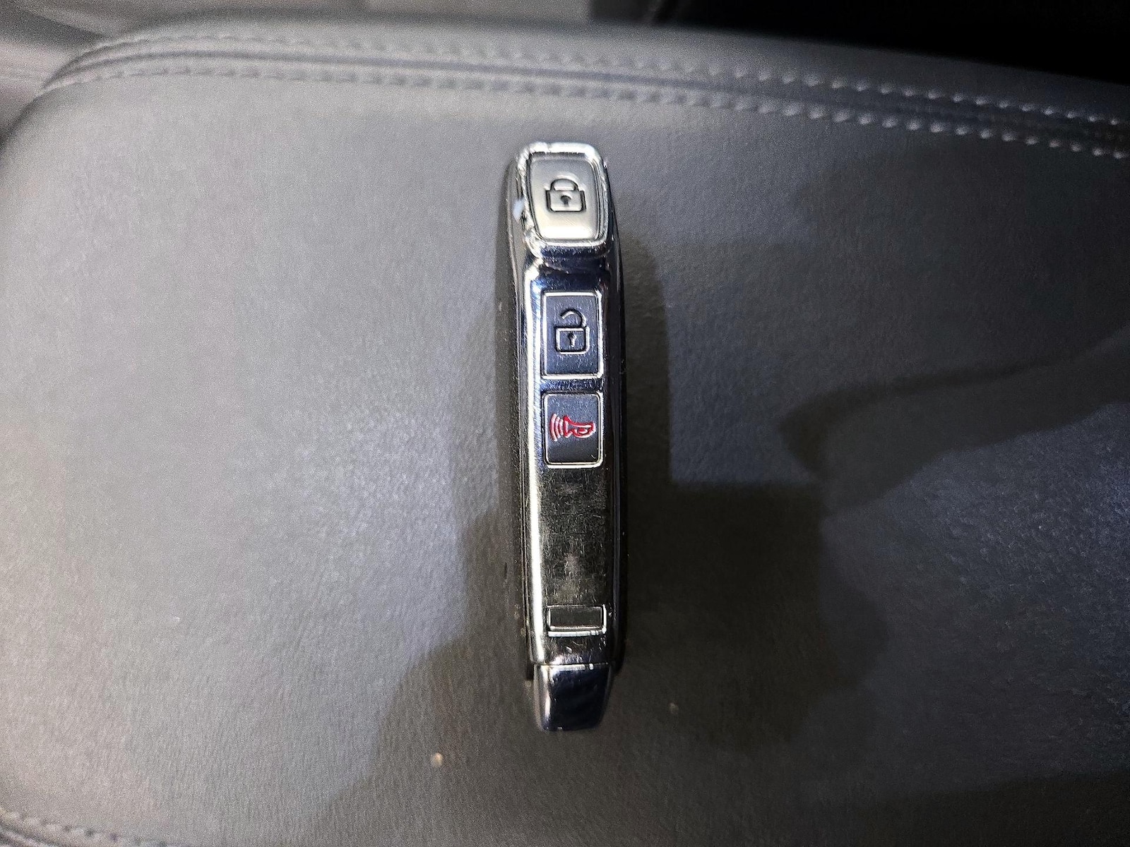2025 Kia Seltos S - Photo 24