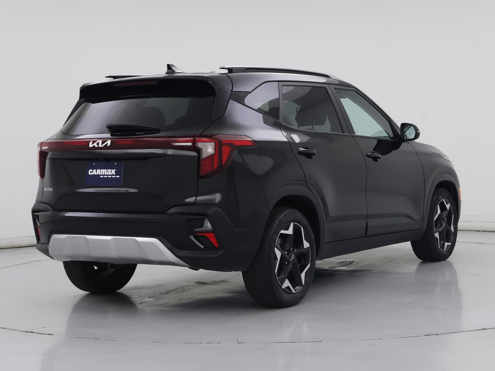 2025 Kia Seltos S - Photo 9
