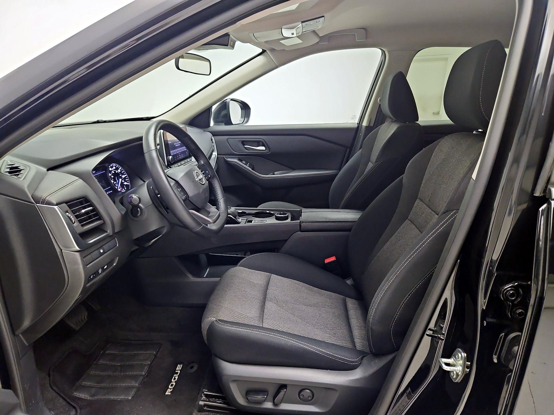 Thumbnail: 2025 Nissan Rogue - 11