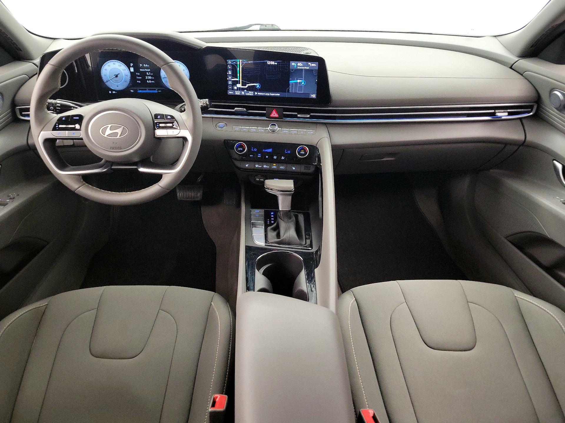 Thumbnail: 2024 Hyundai Elantra - 9