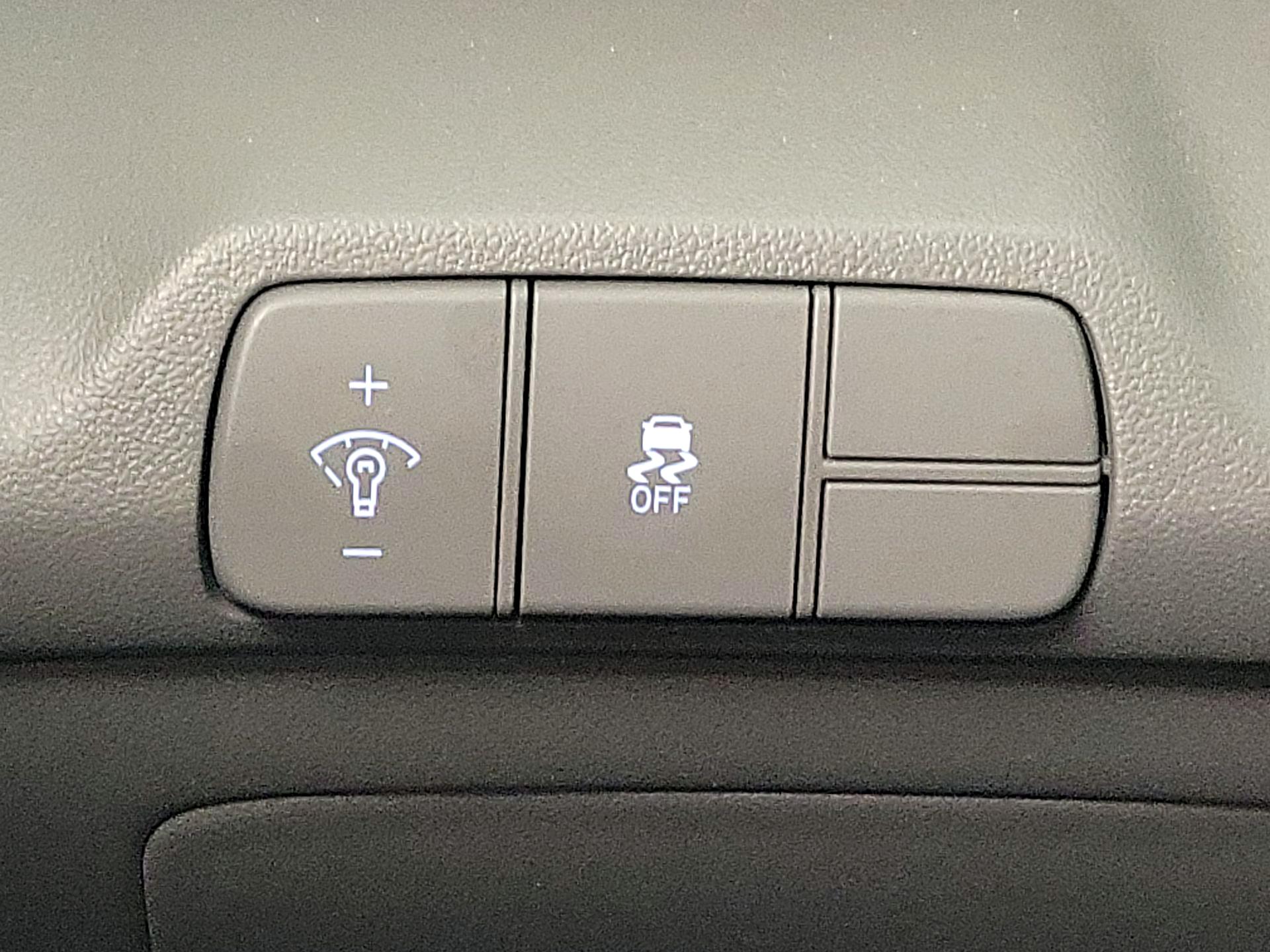 Thumbnail: 2024 Hyundai Elantra - 13