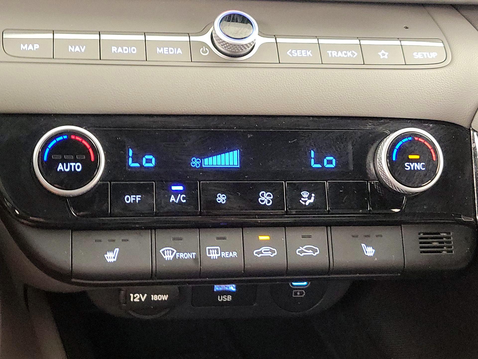 Thumbnail: 2024 Hyundai Elantra - 17