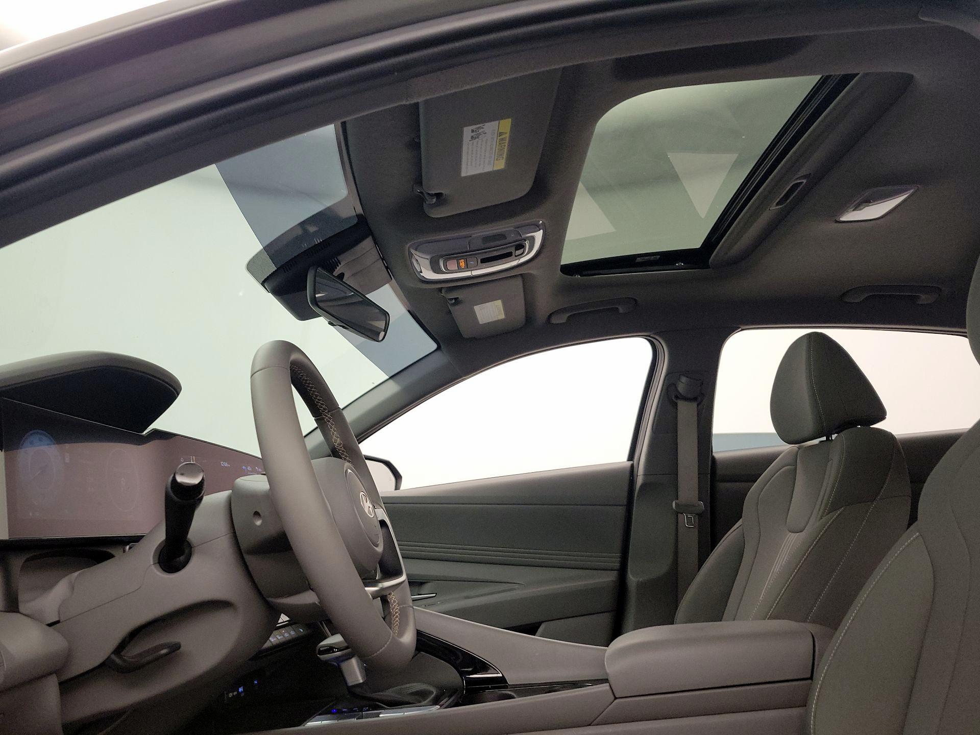 Thumbnail: 2024 Hyundai Elantra - 20