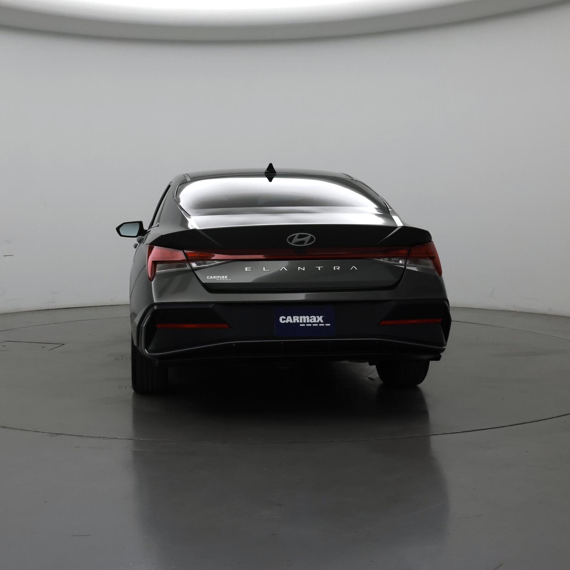 Thumbnail: 2024 Hyundai Elantra - 6