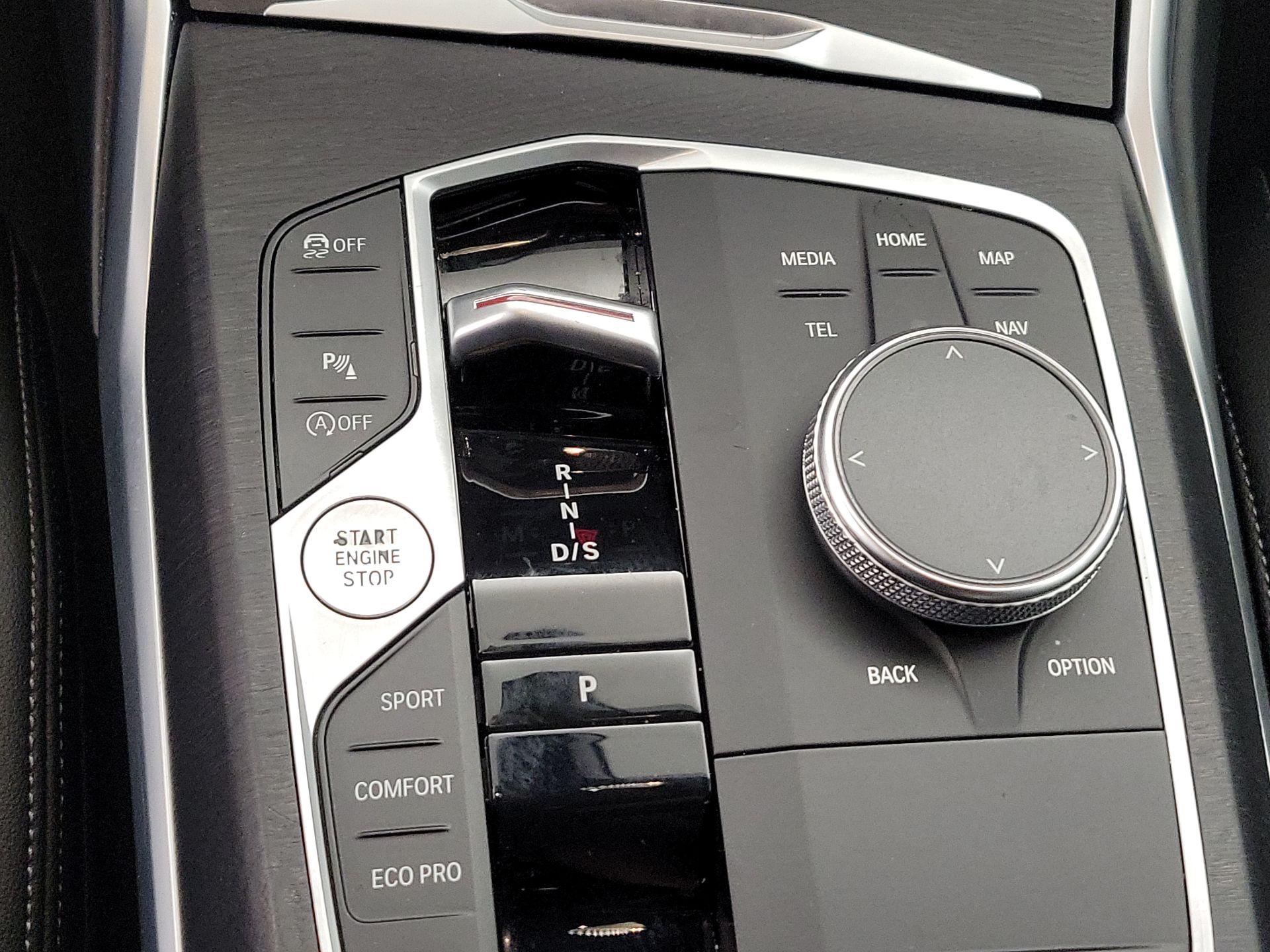 Thumbnail: 2023 BMW 3 Series - 18