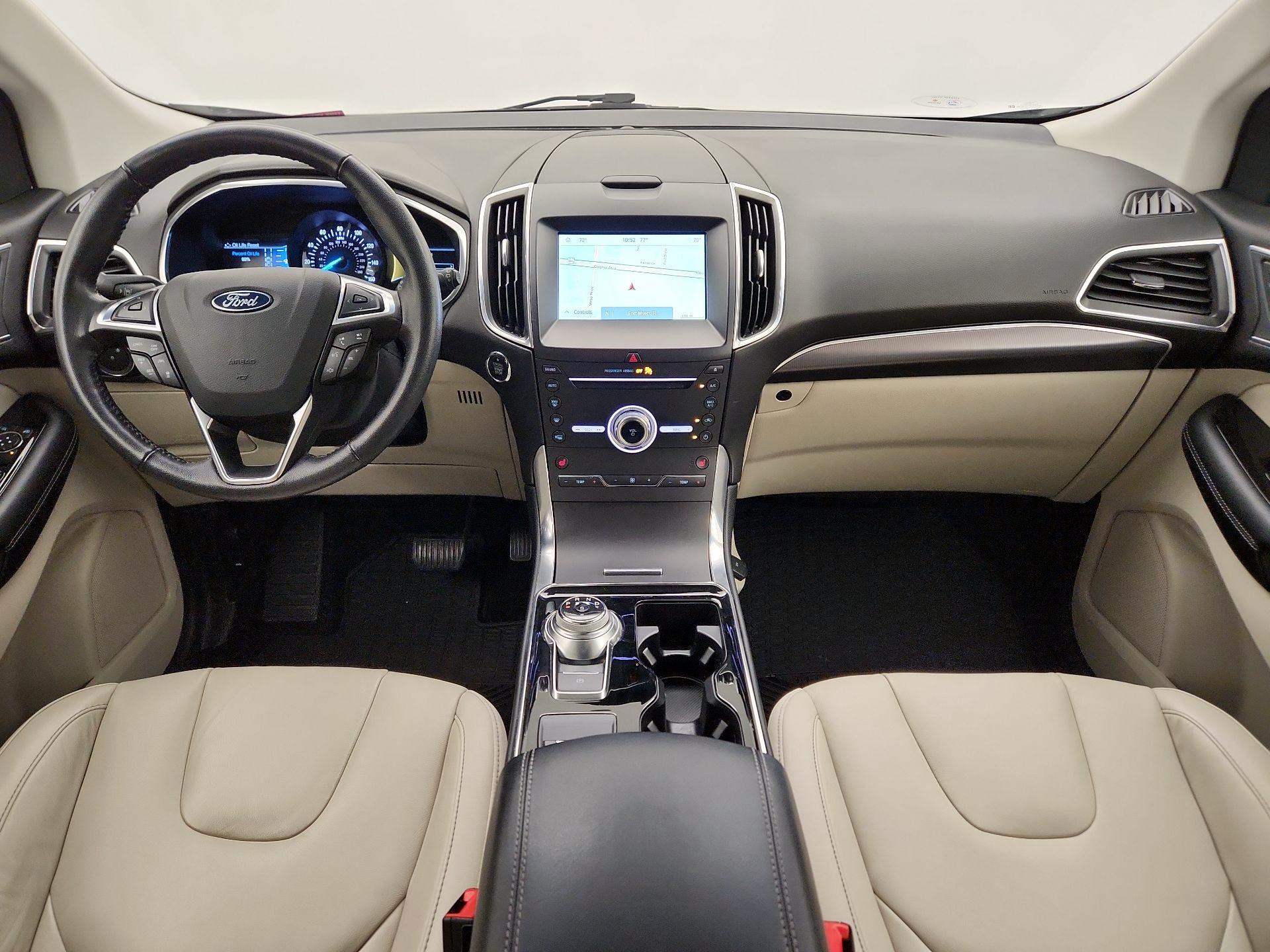 Thumbnail: 2019 Ford Edge - 9