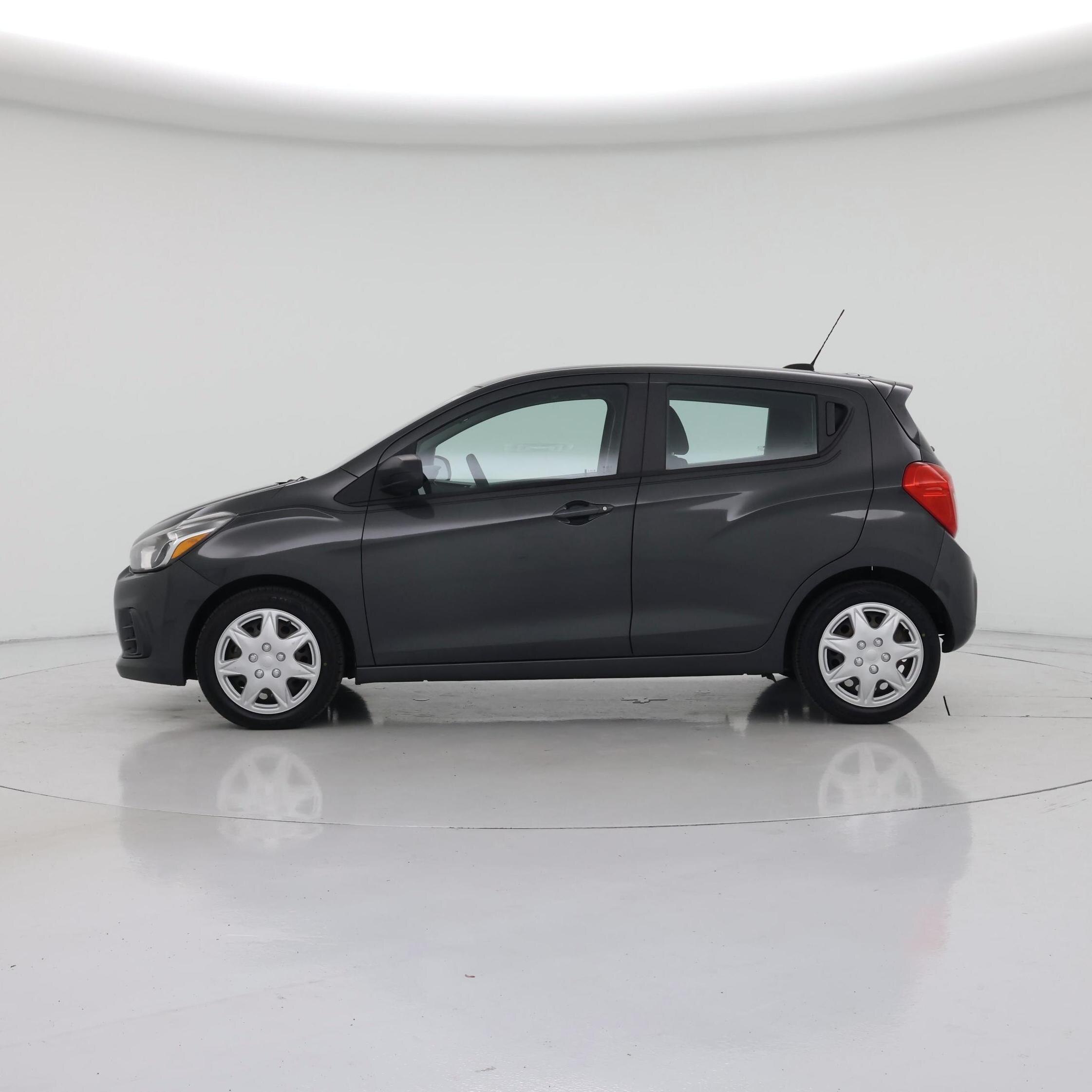 Thumbnail: 2017 Chevrolet Spark - 3