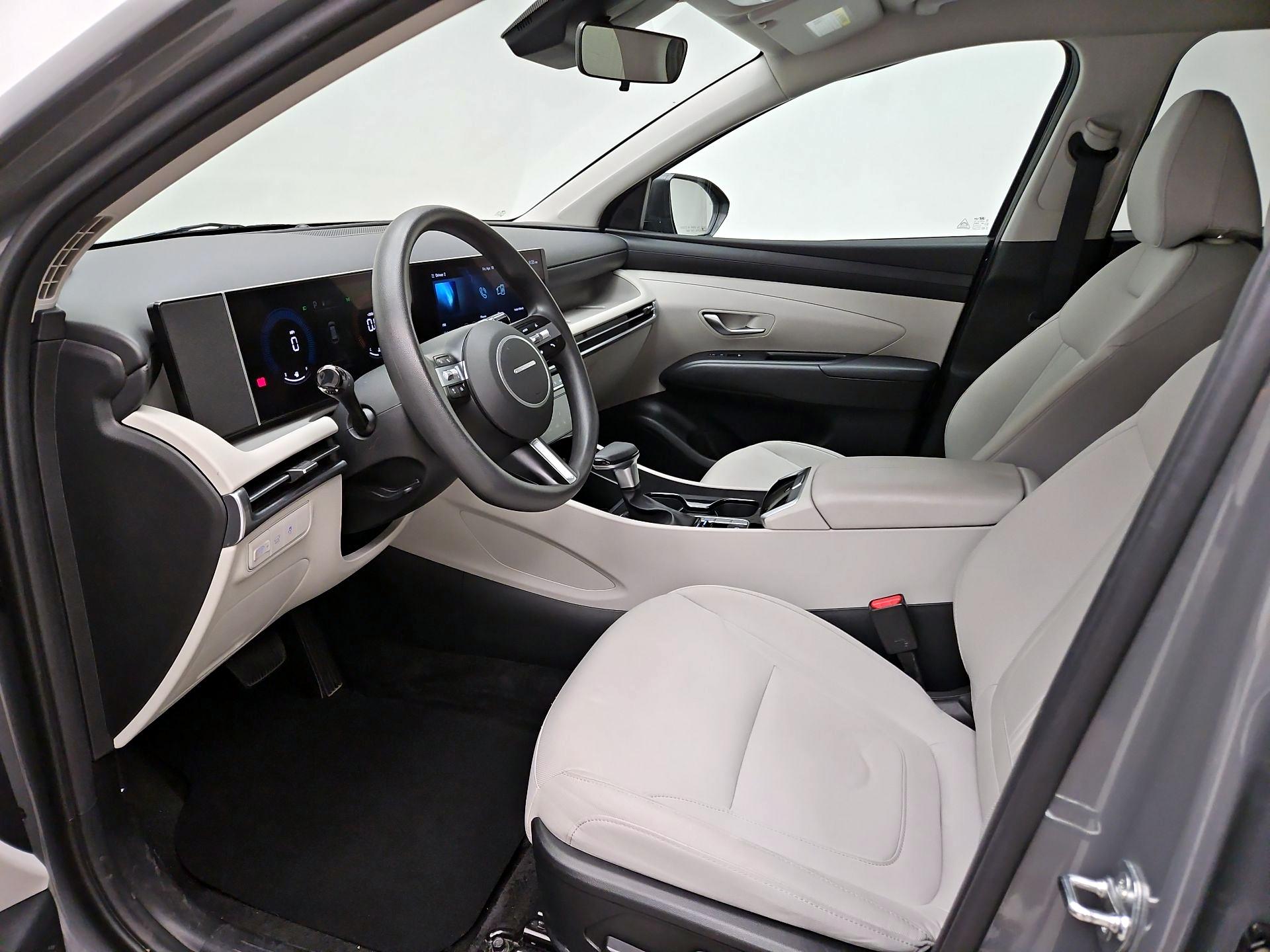 Thumbnail: 2025 Hyundai Tucson - 9