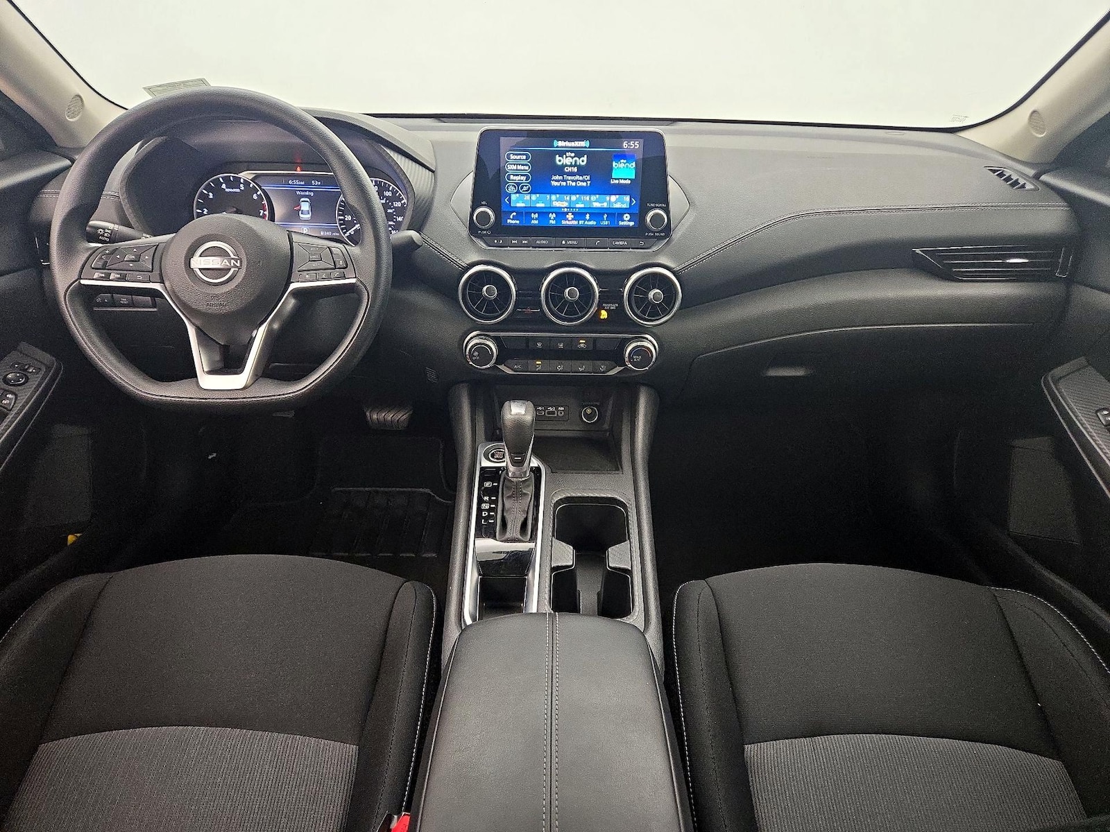 2025 Nissan Sentra SV - Photo 10