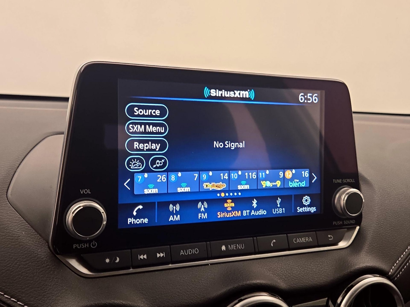 2025 Nissan Sentra SV - Photo 15